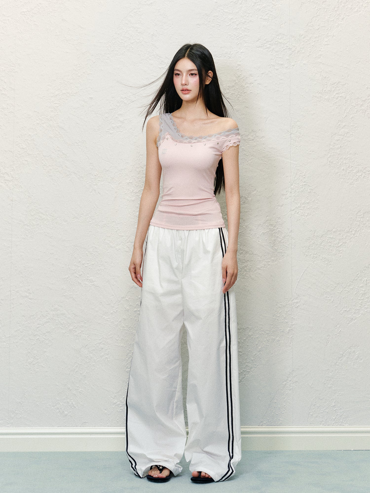 Color-block Lace Irregular Backless Vest - CHINASQUAD