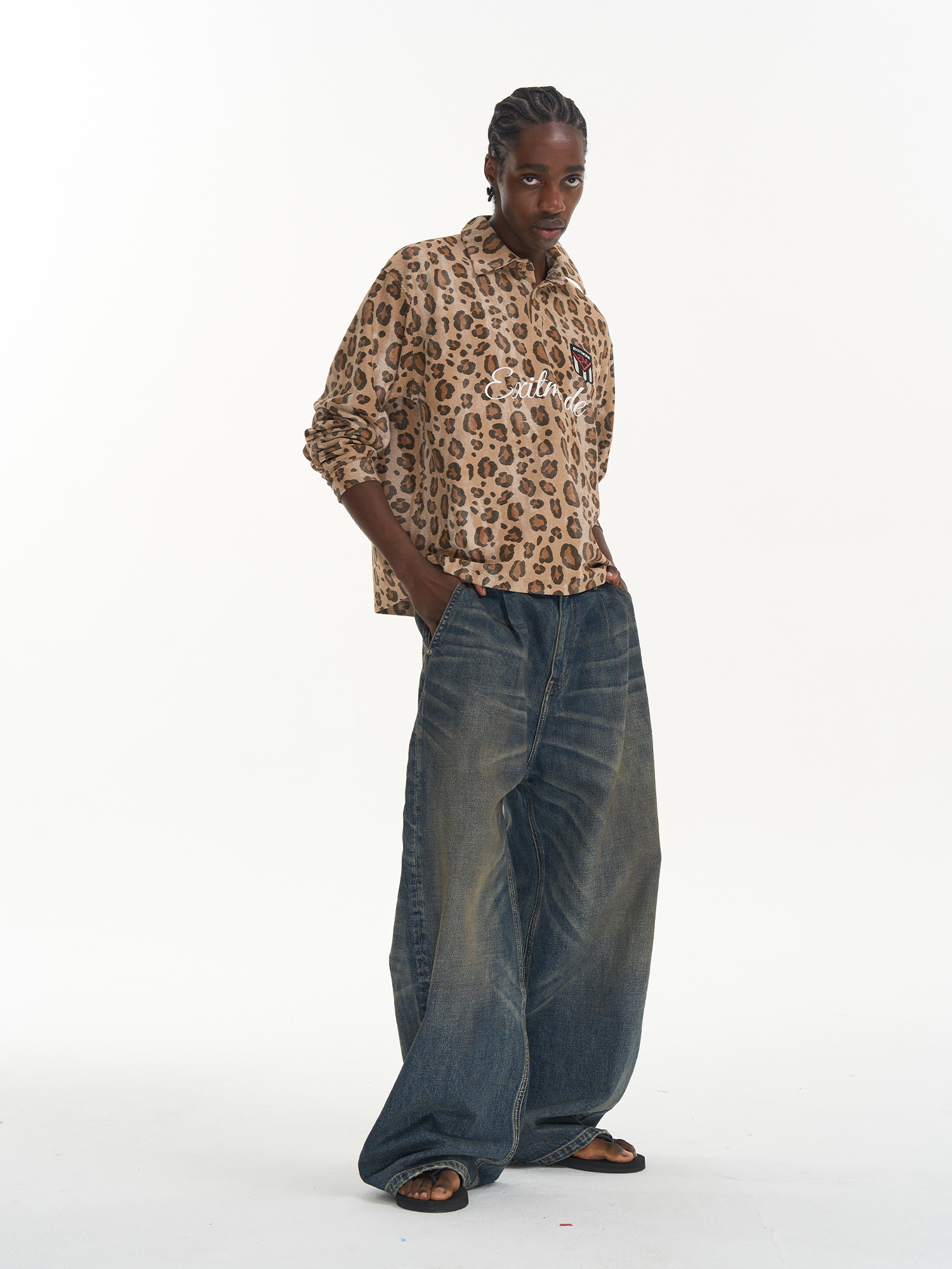 Vintage Pleated Wide-Leg Denim Jeans