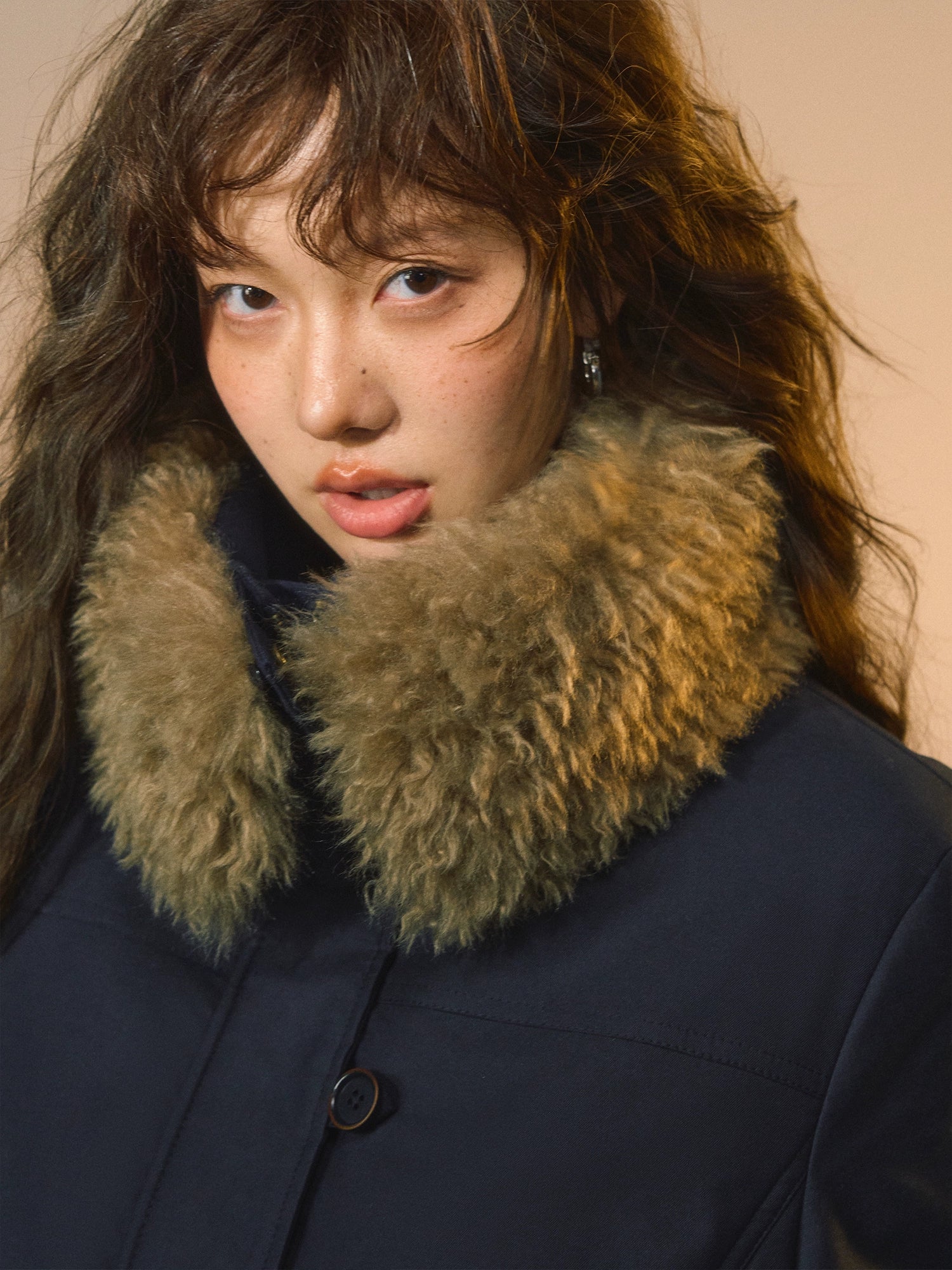 Detachable Fur-Collar Fitted Down Jacket - CHINASQUAD