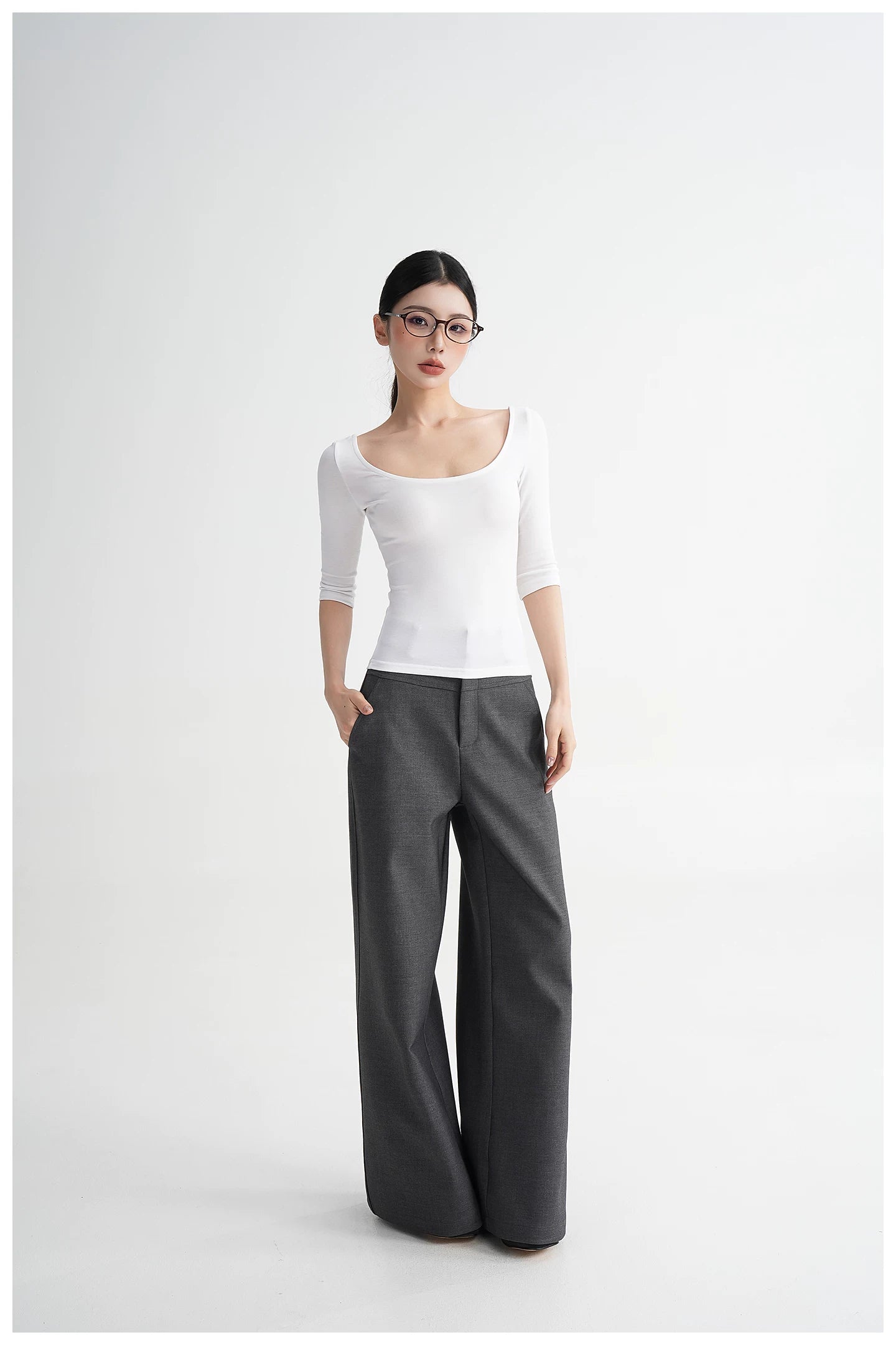 Lyocell Open-Back Fitted Mid-Sleeve T-Shirt