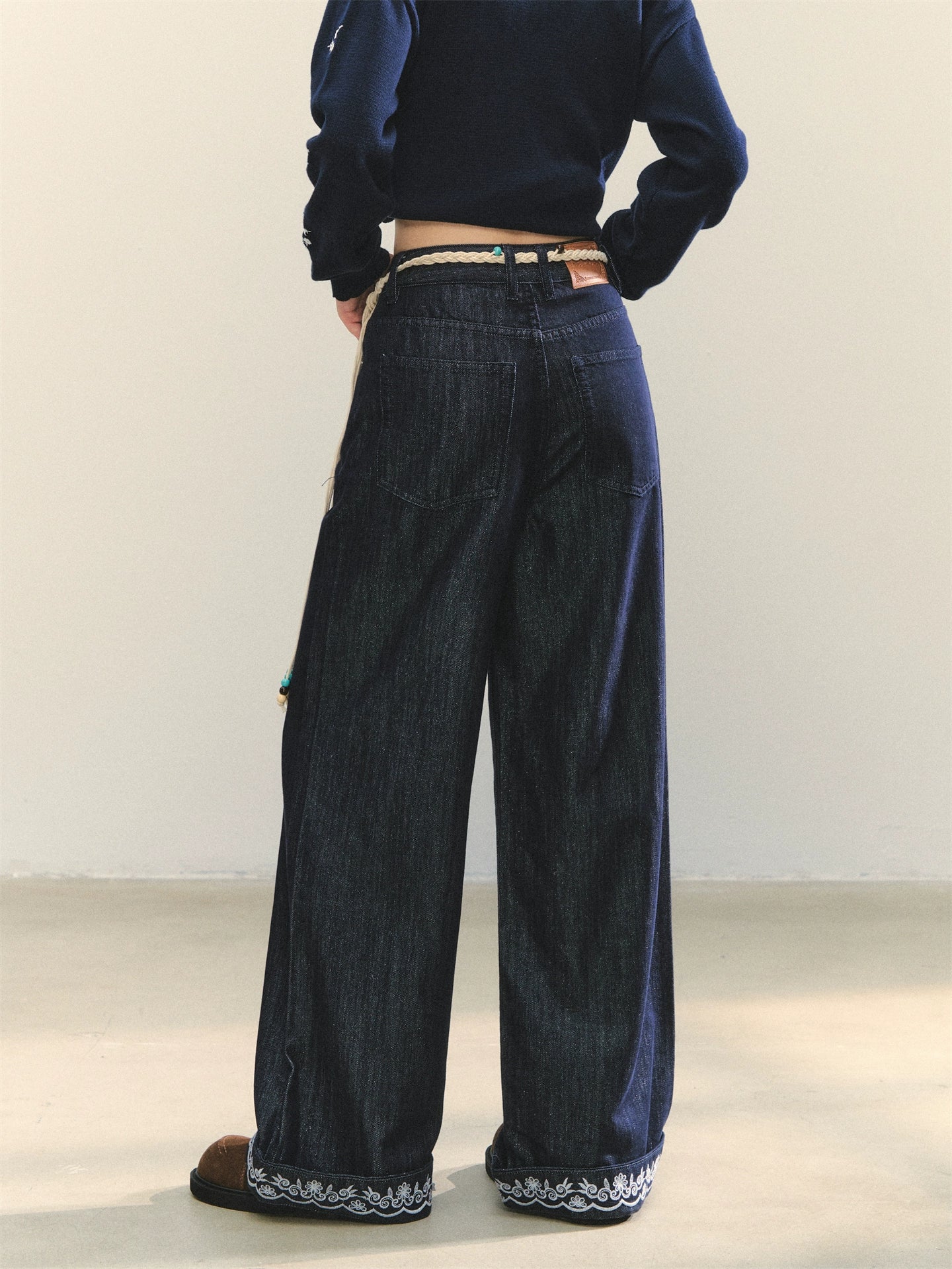 Embroidered Belt High-Waist Straight Pants