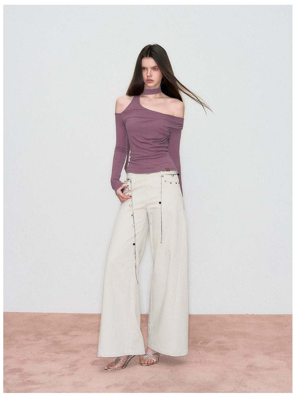 Wave-Embroidered Wide-Leg Straight Pants