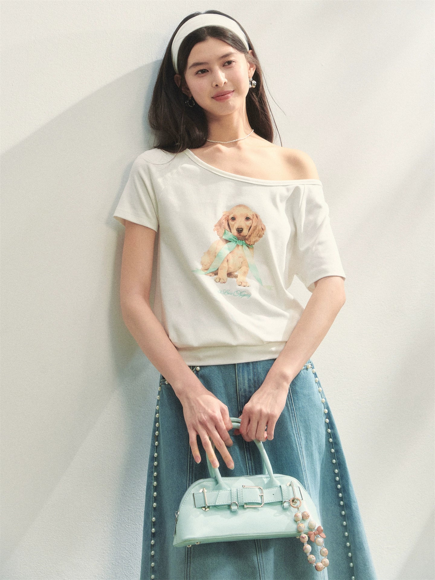 Asymmetric Shoulder Bow Puppy Printed T-Shirt - CHINASQUAD