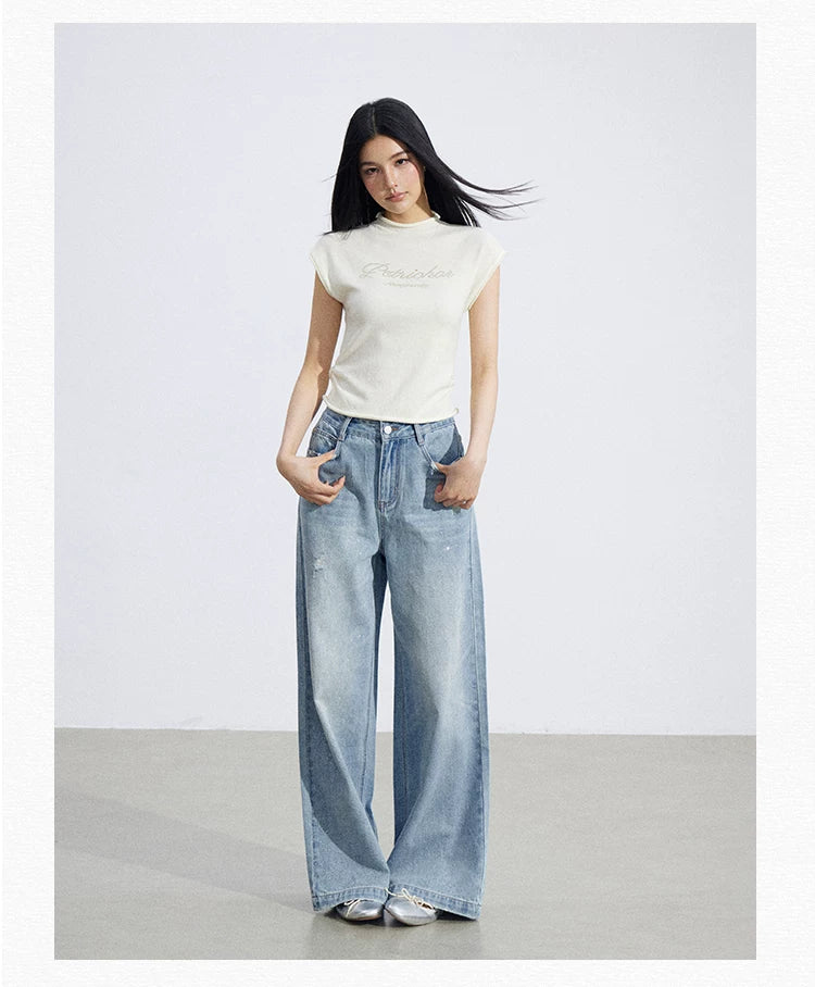 Soft Sculpt Rolled-Edge Sleeveless Knit Top