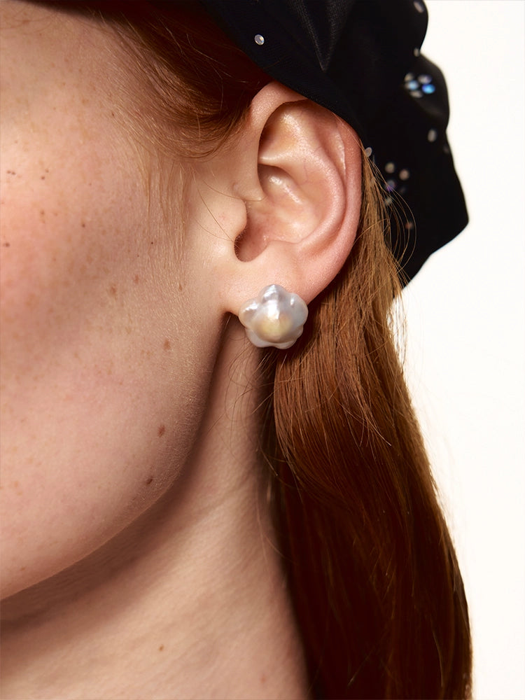 Natural Star Baroque Shaped Pearl Stud Earrings - CHINASQUAD