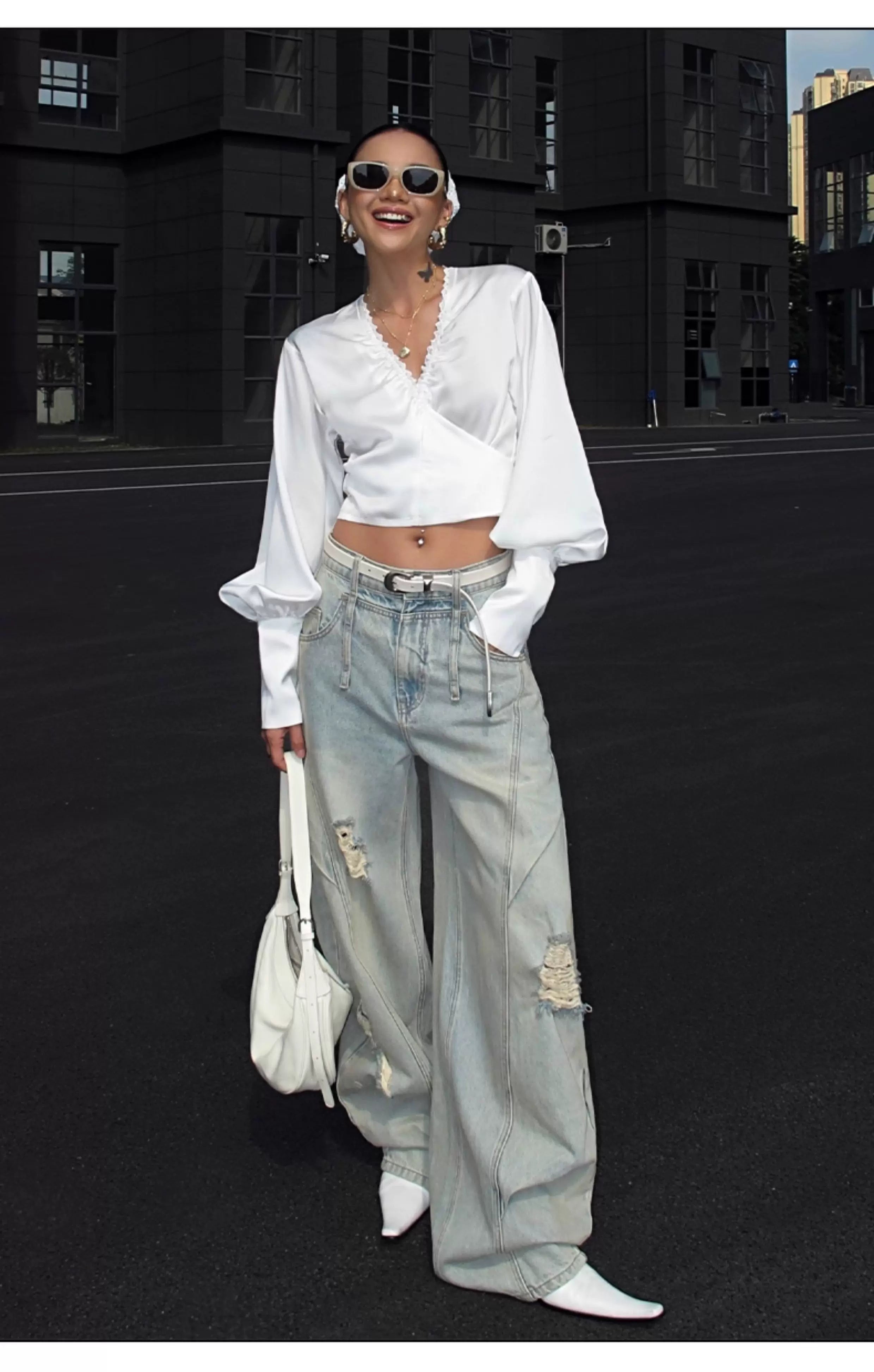 Washed Distressed Balloon-Fit Denim Jeans