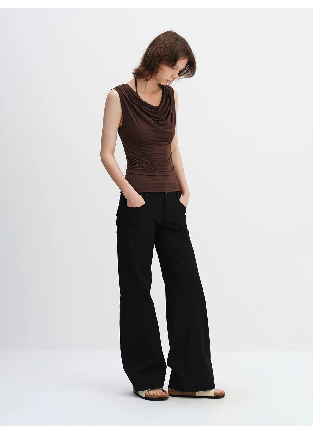Low-Rise Wide-Leg Tailored Trousers