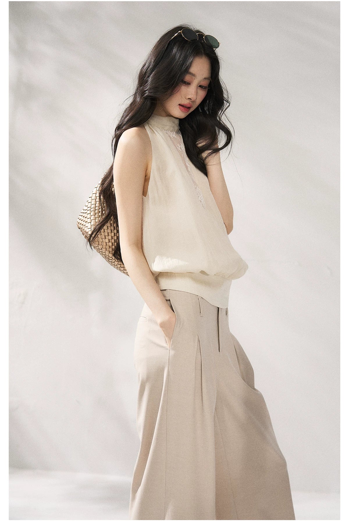 Halter Neck Minimalist Sleeveless Vest