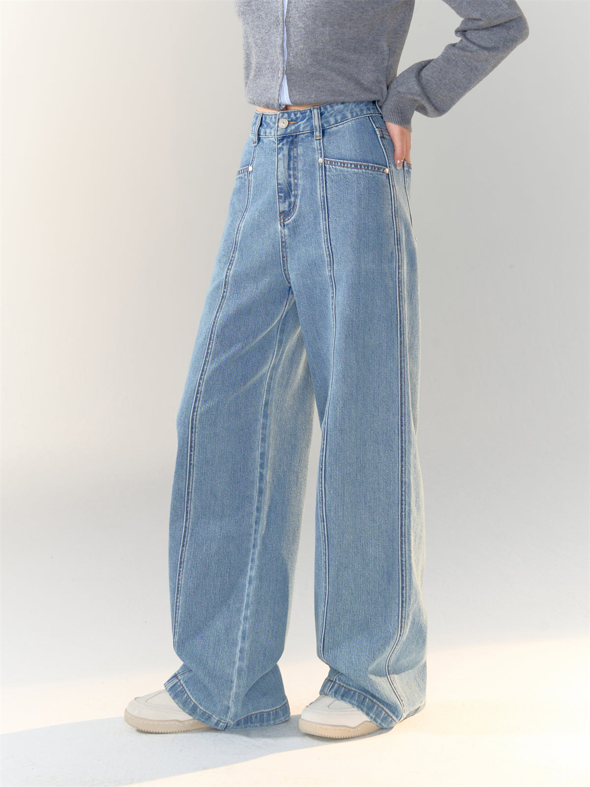 Line Divider Straight-leg Jeans - CHINASQUAD