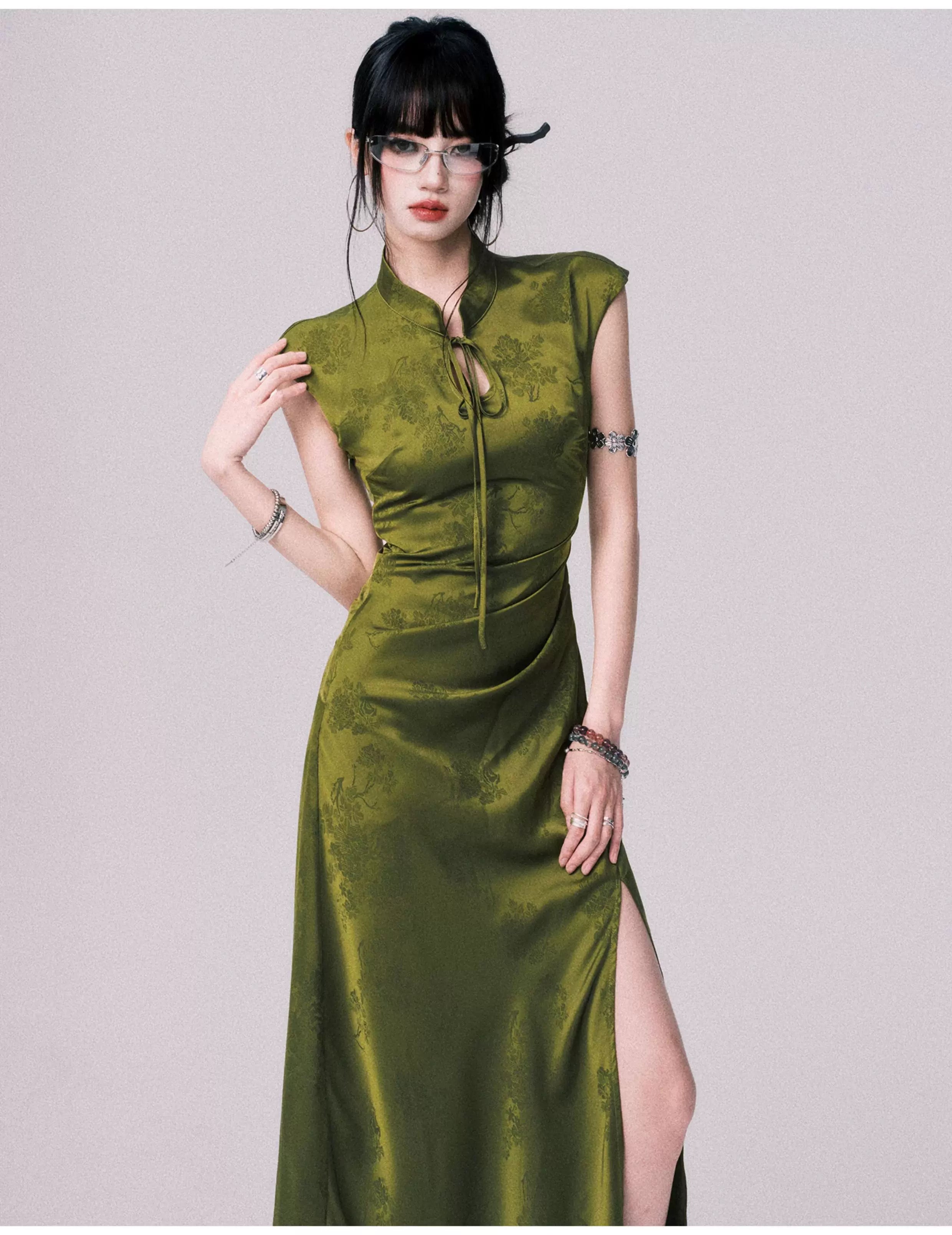Chinese-Style Slit Cheongsam Maxi Dress