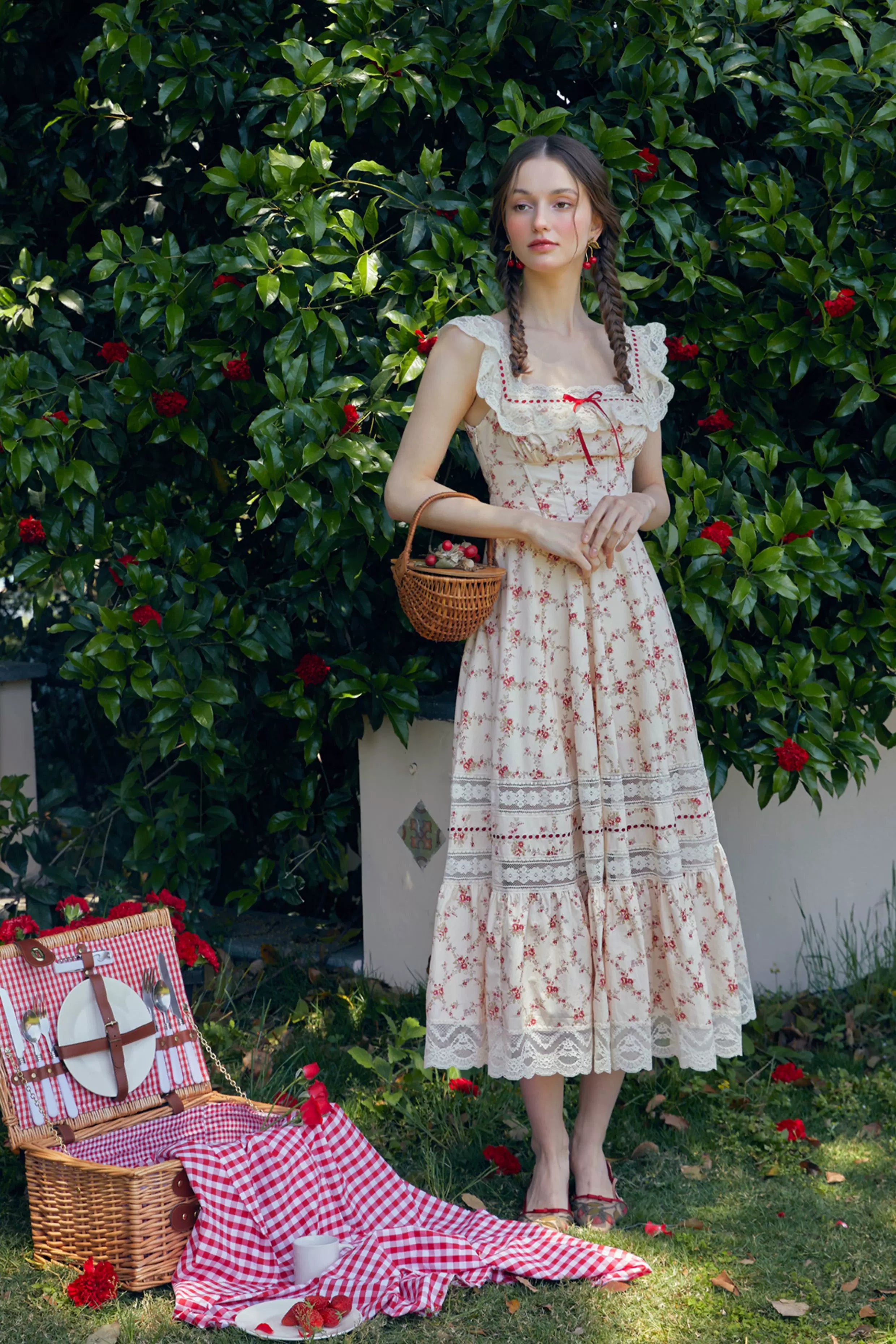 Pastoral Lace Corset Square-Neck Dress