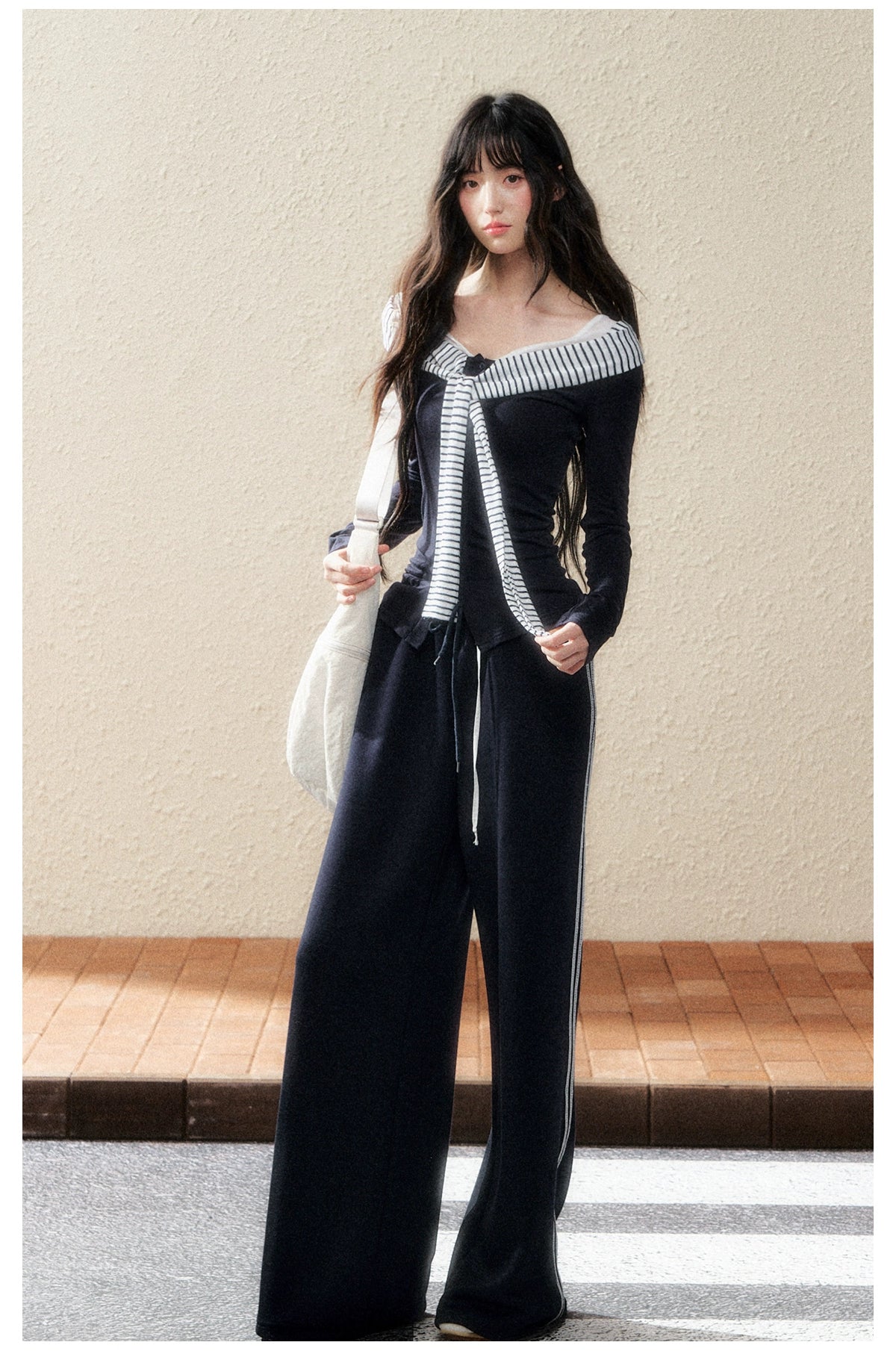 Navy Sailor-Collar Contrast Stripe Knit T-shirt - CHINASQUAD