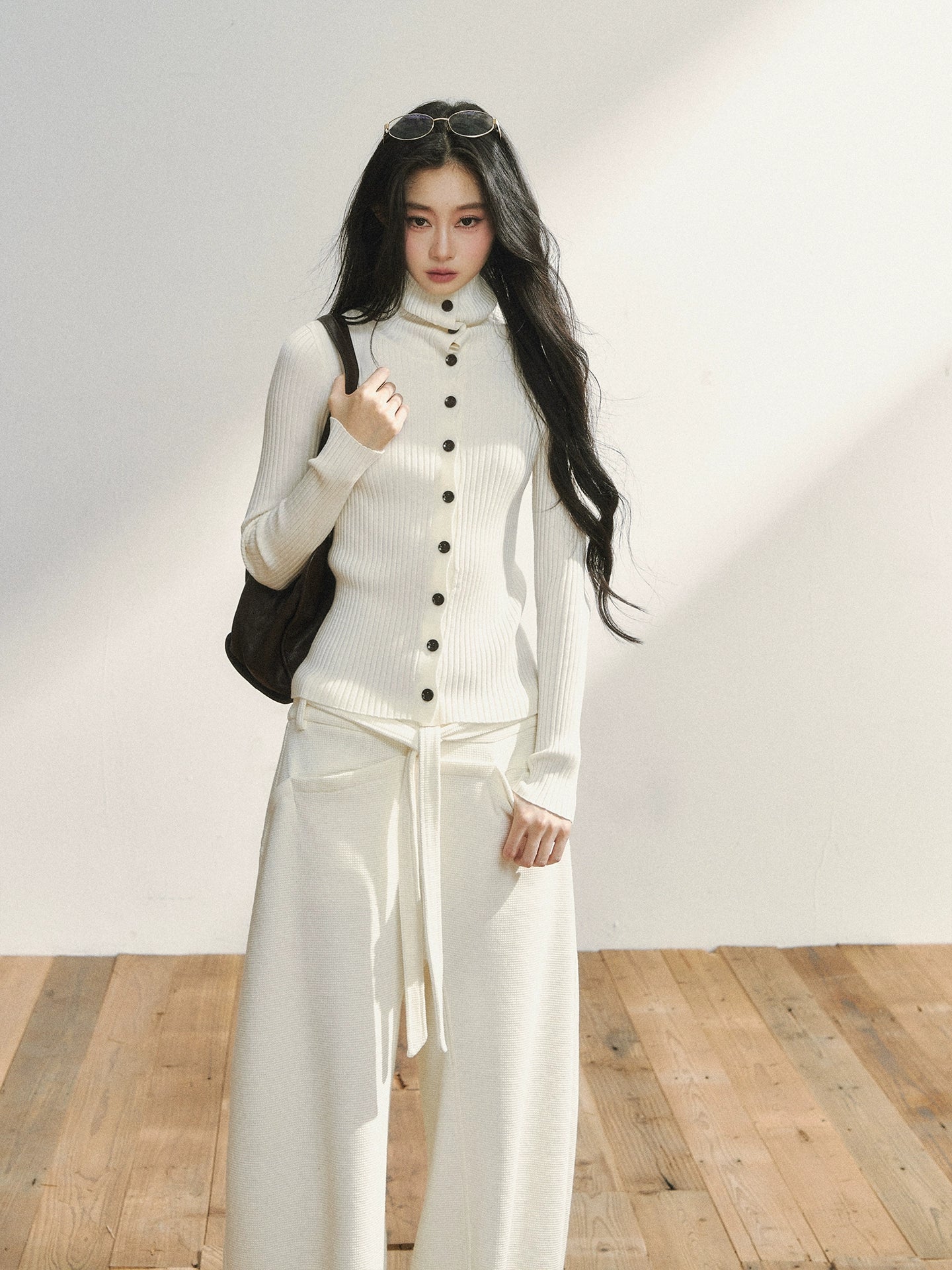 Vintage-Inspired White Buttoned Knit Cardigan