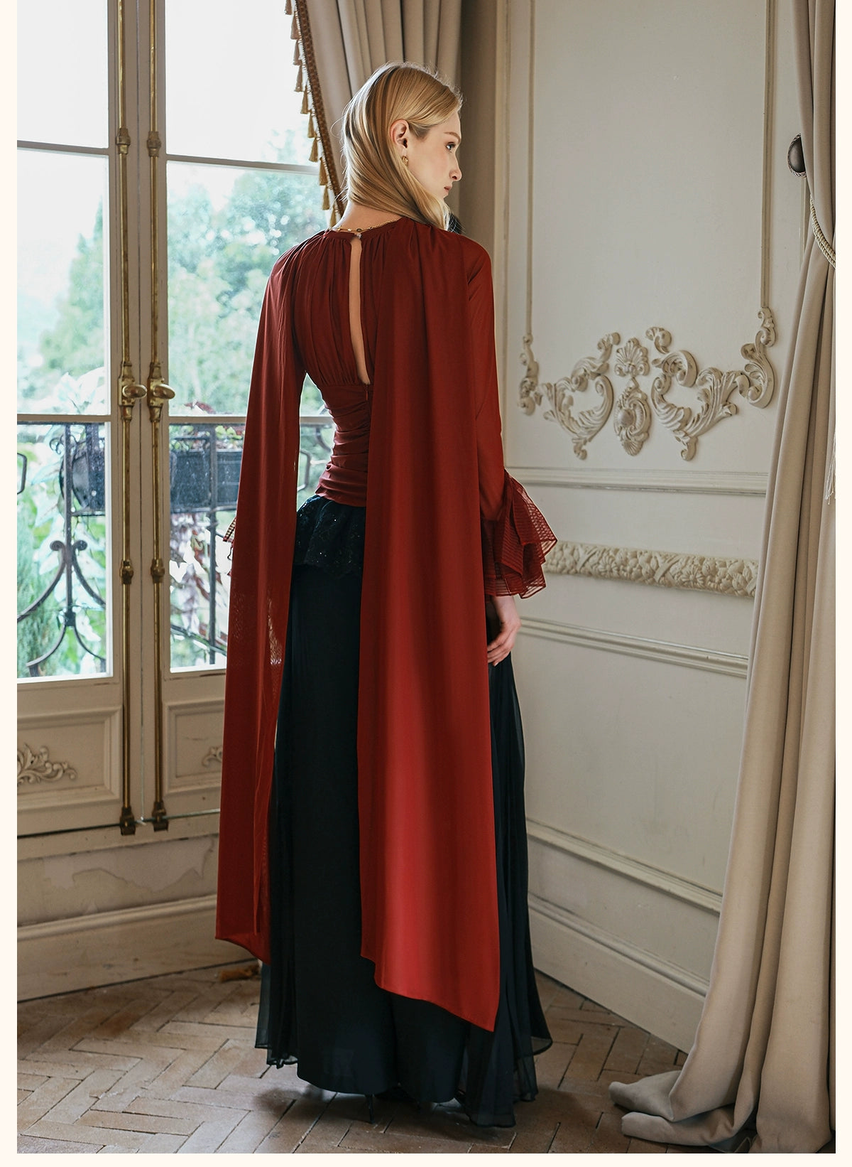 Nina Halter V-Neck Slim Tie Detail Crop Blouse - CHINASQUAD