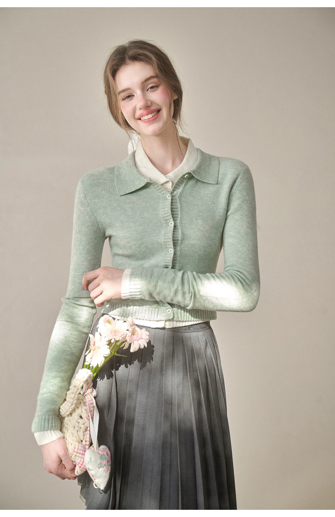 Silky Wool Cropped Cardigan