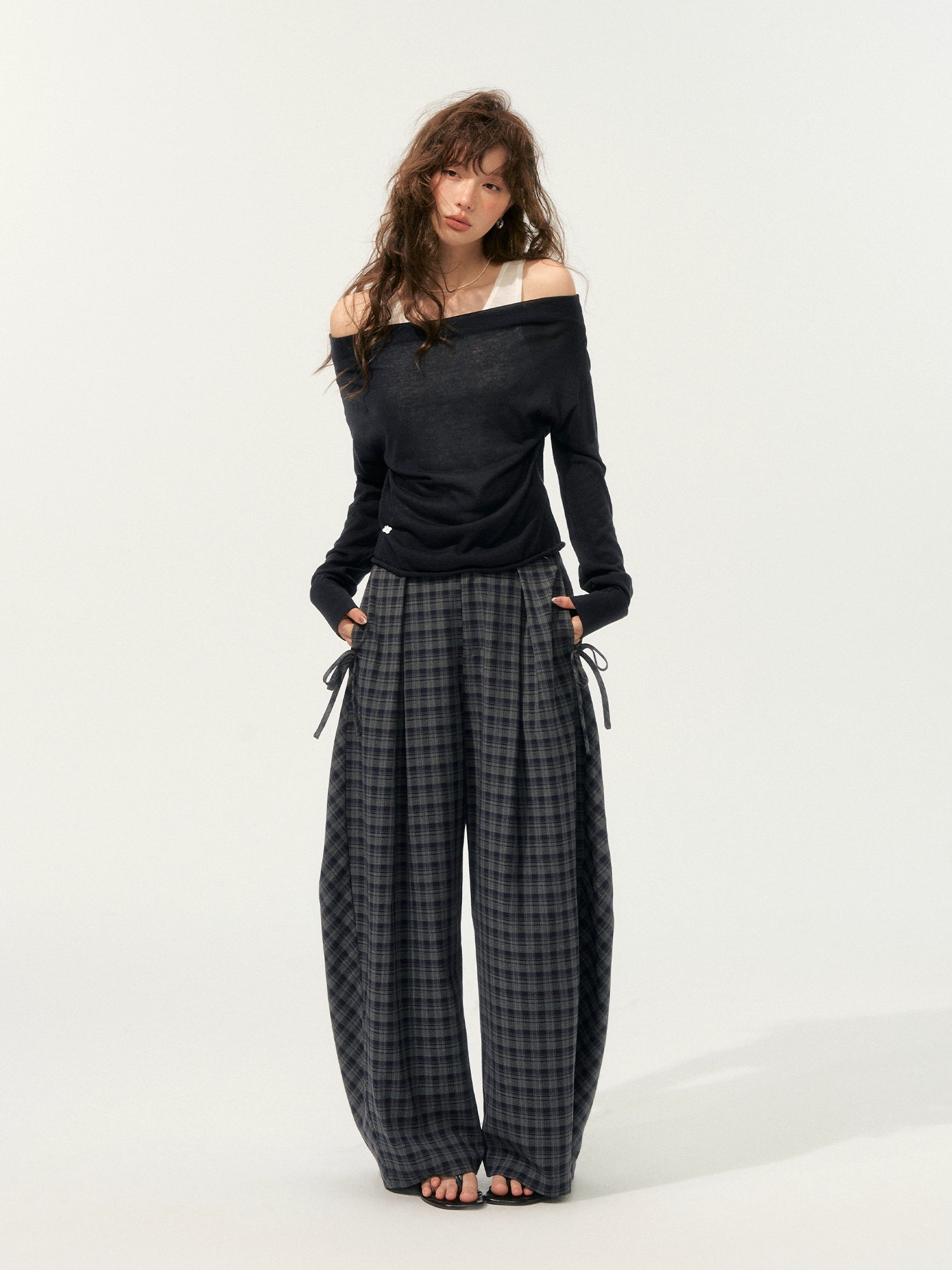 Fake Two-Piece Color-Block Draped Collar Knit Top - CHINASQUAD
