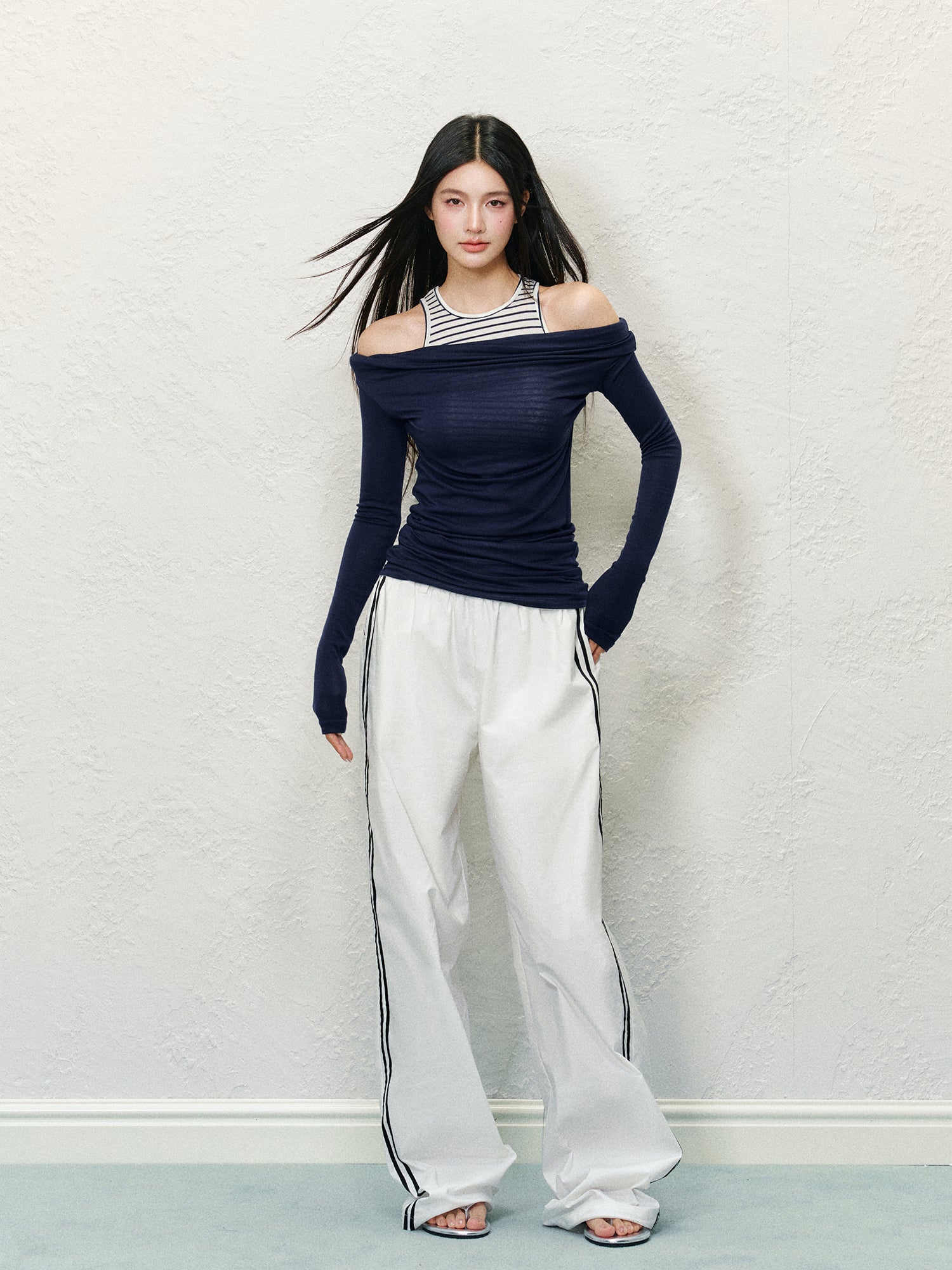 Fake Two-Piece Off-Shoulder Colorblock T-shirt - CHINASQUAD