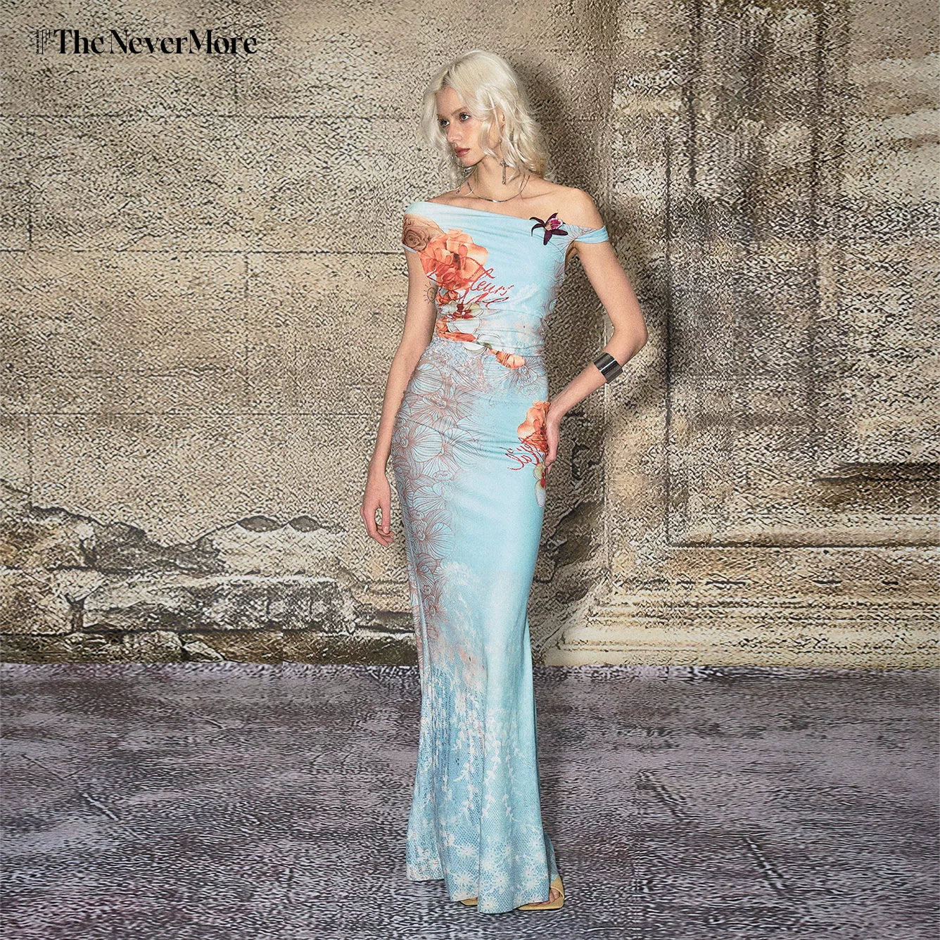 Off-Shoulder Printed Fitted Mermaid Maxi Dress