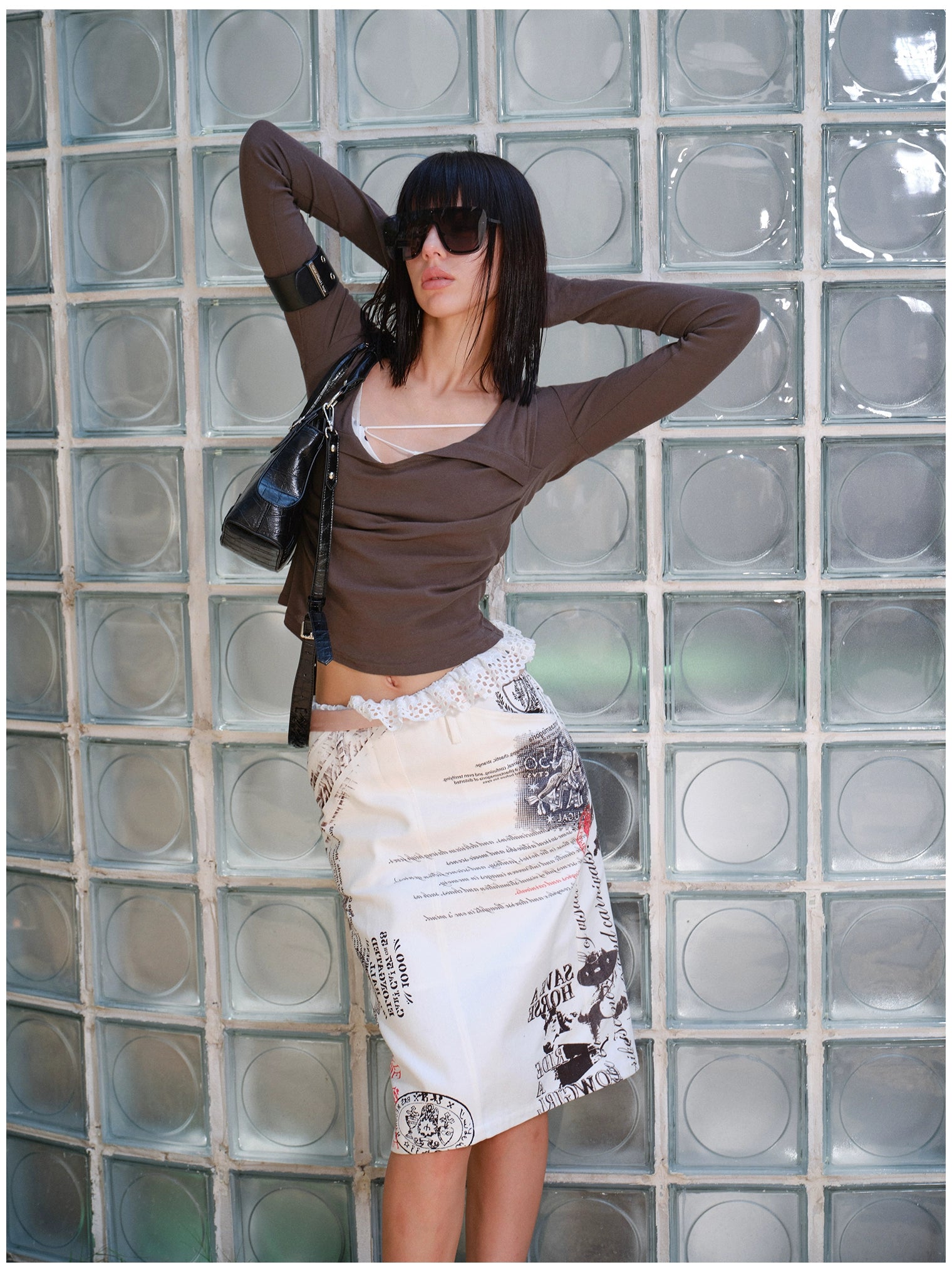 Scoop Neck Layered T-Shirt With Mesh Bra - CHINASQUAD