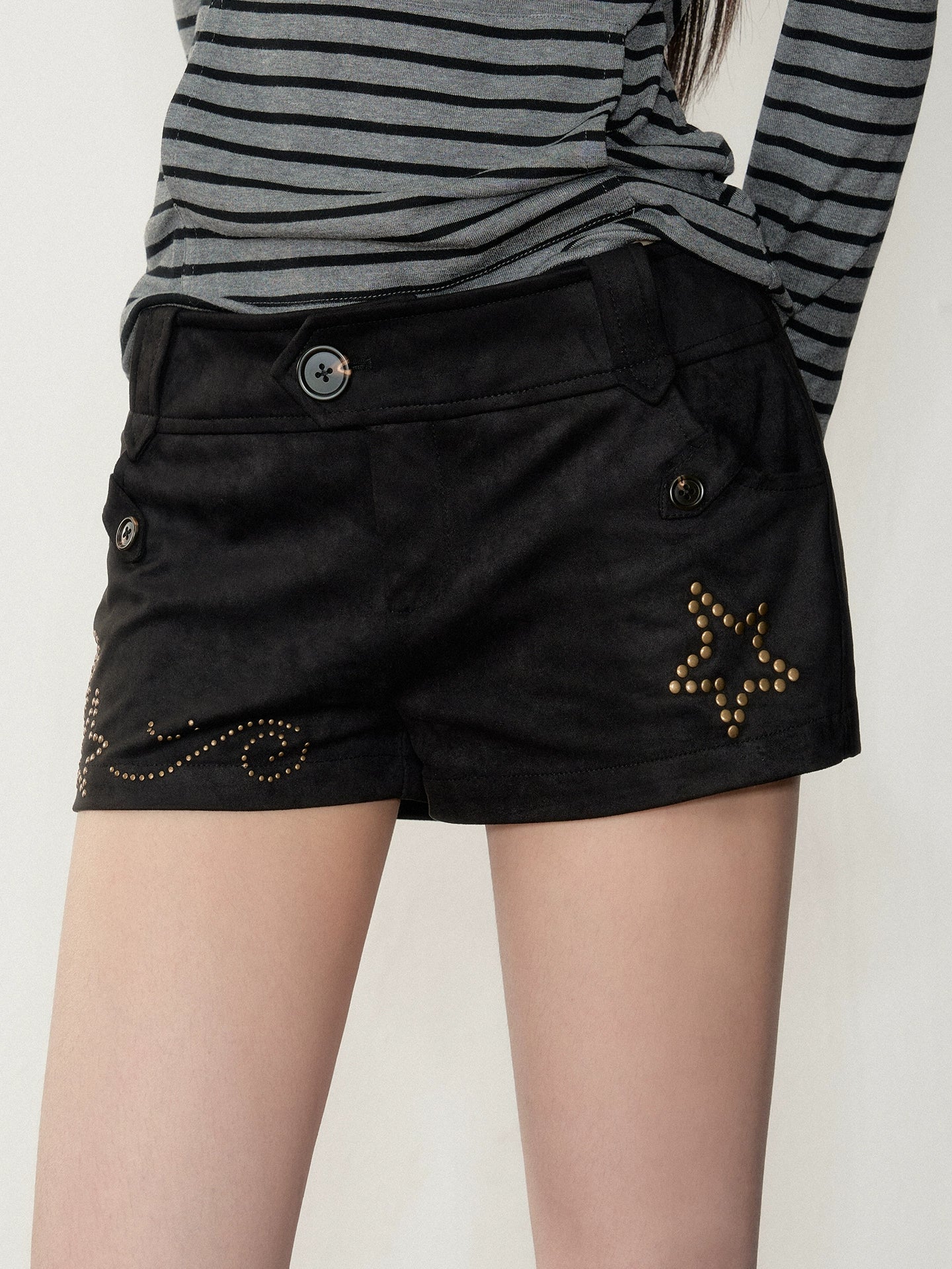 Suede Star Rivet Slim Shorts - CHINASQUAD