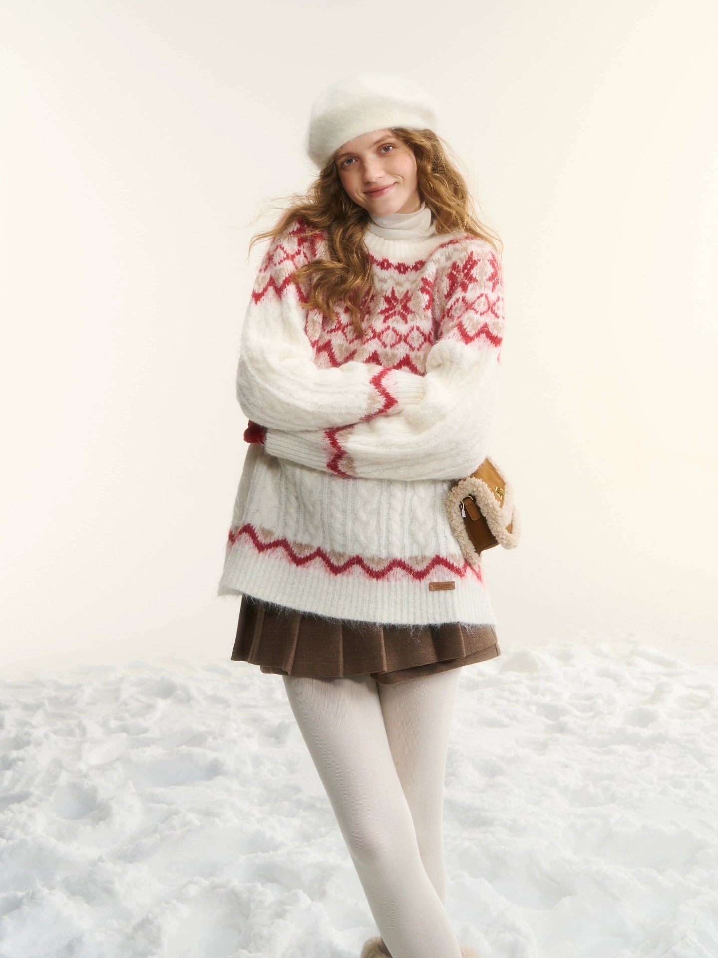 Lambswool Cable-Knit Crewneck Sweater