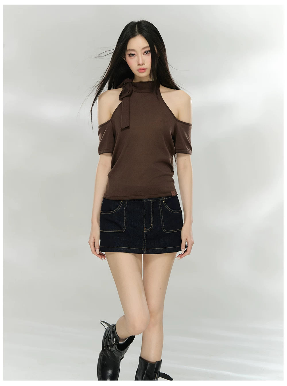 Off-Shoulder Patchwork Knit Cropped T-Shirt