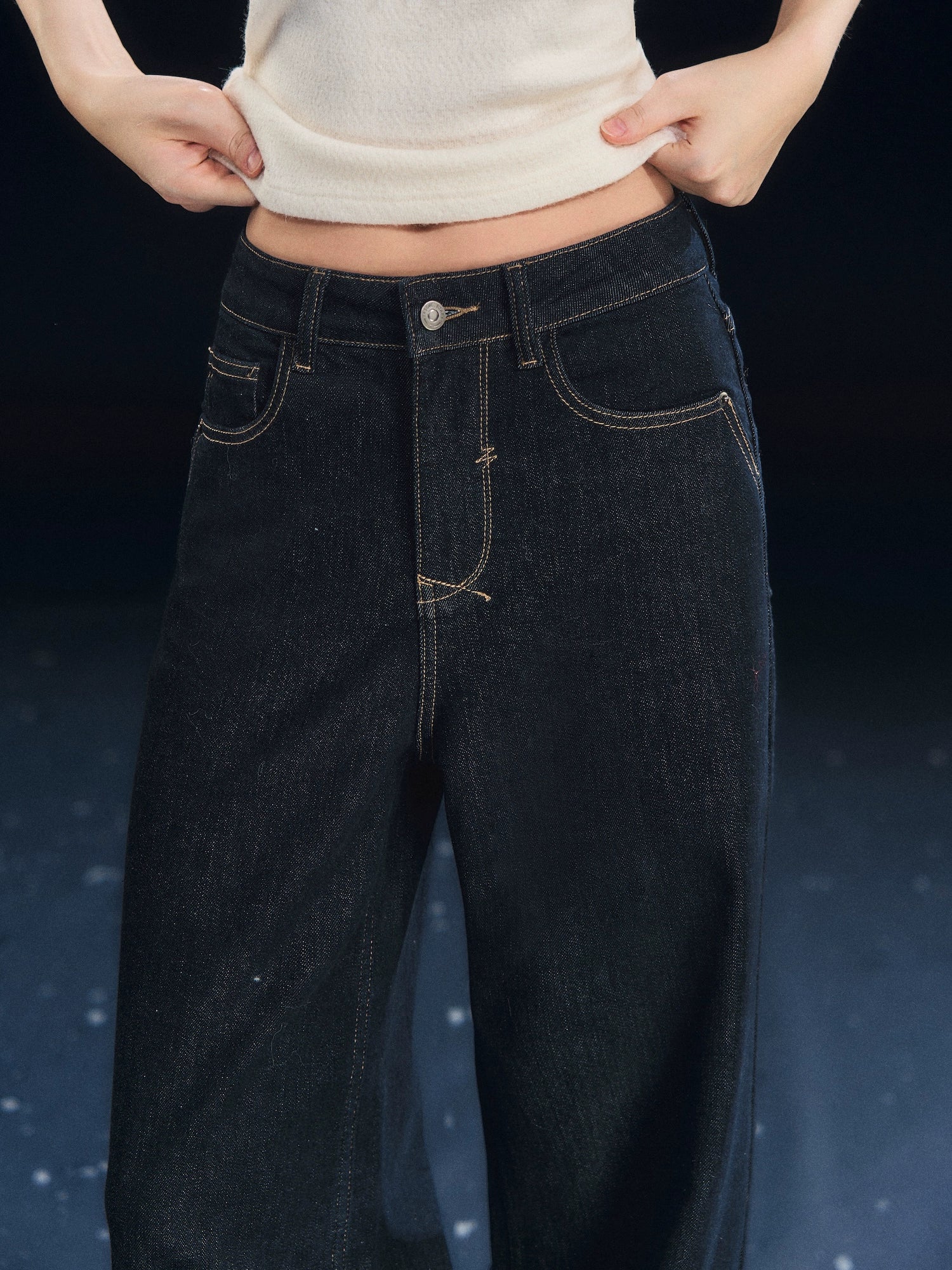 Fleece-Lined Stretch Straight Jeans