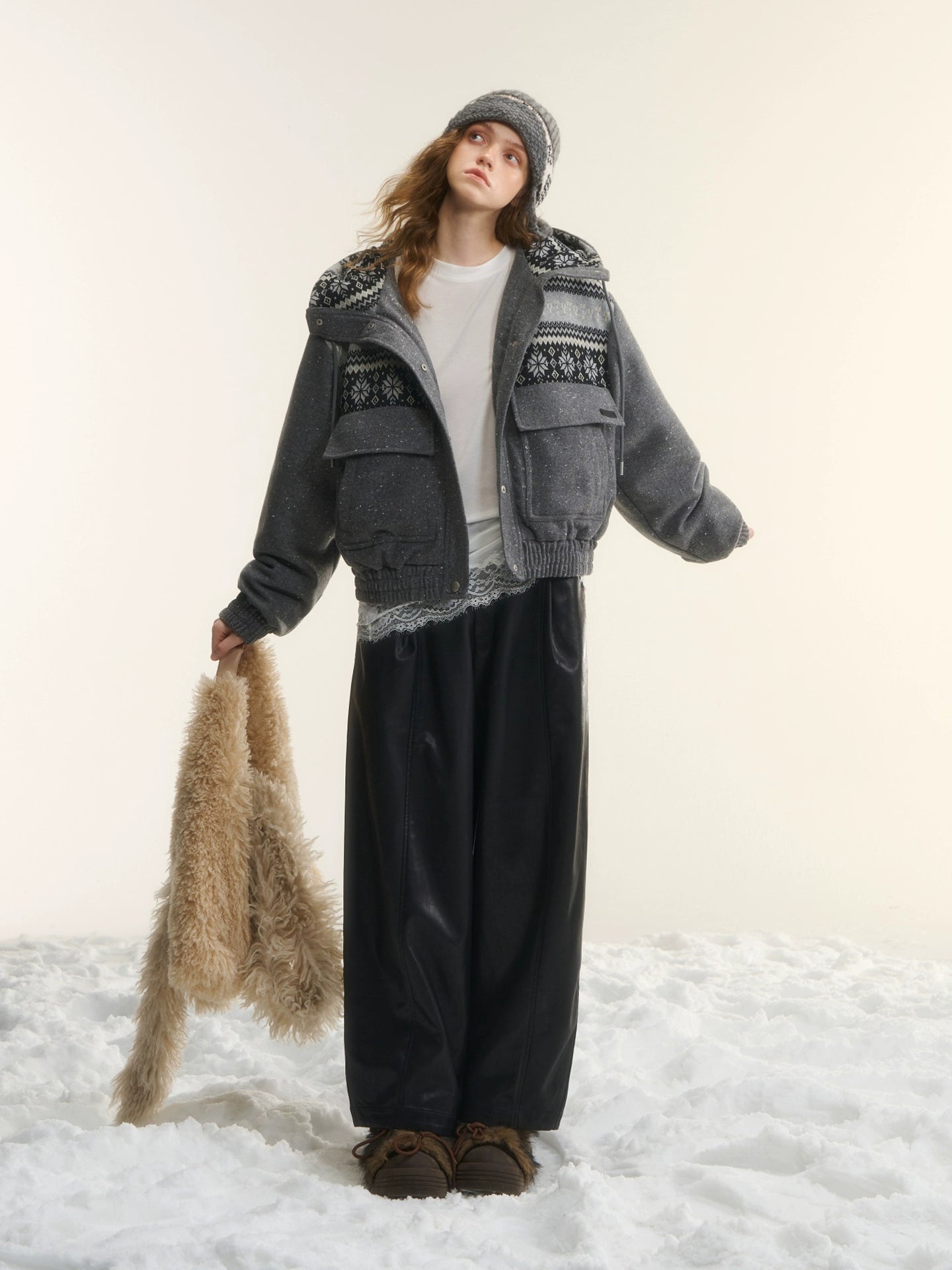 Panelled Slimming Black Curved-Leg Pants