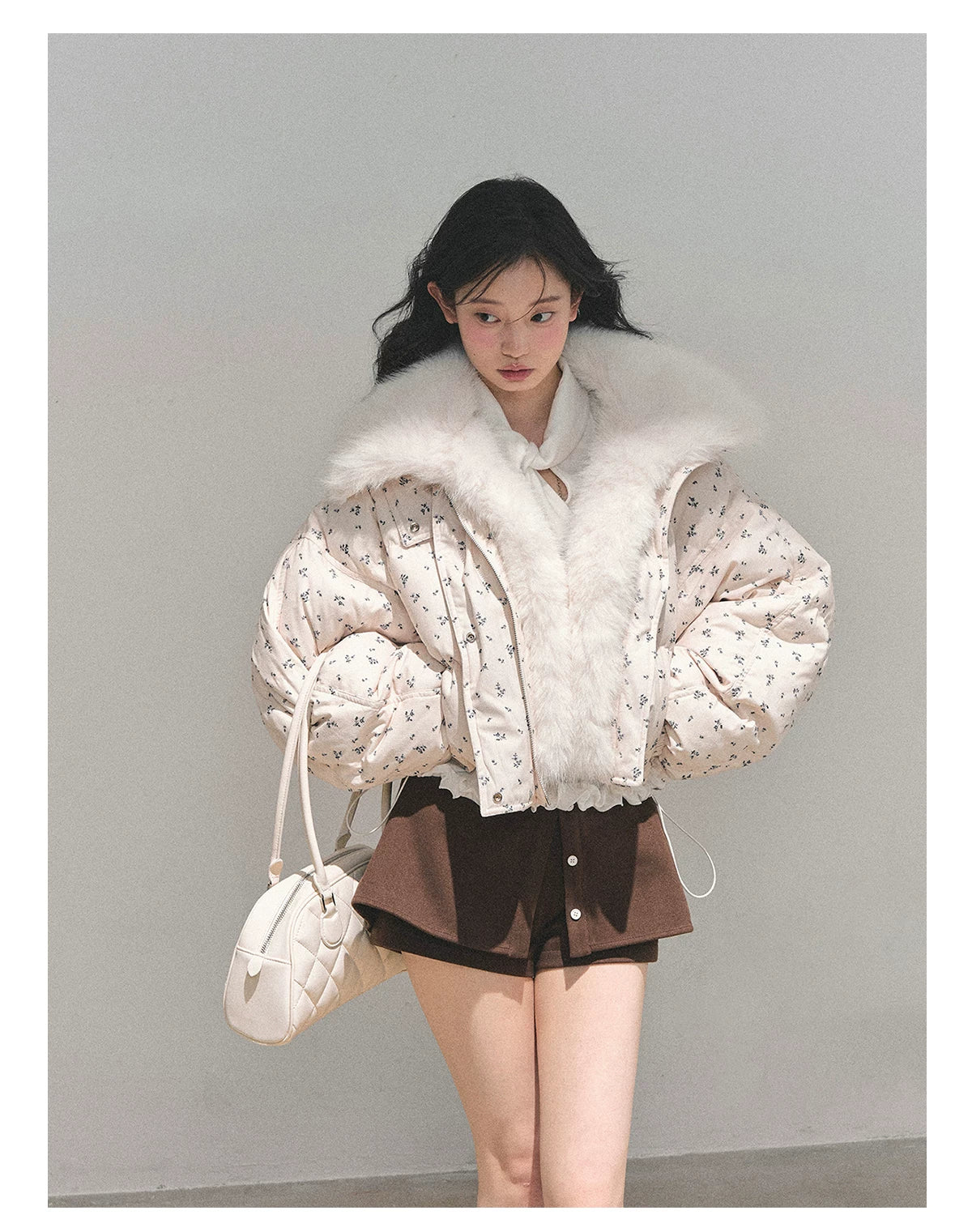 Short White Duck Down Puffer Jacket