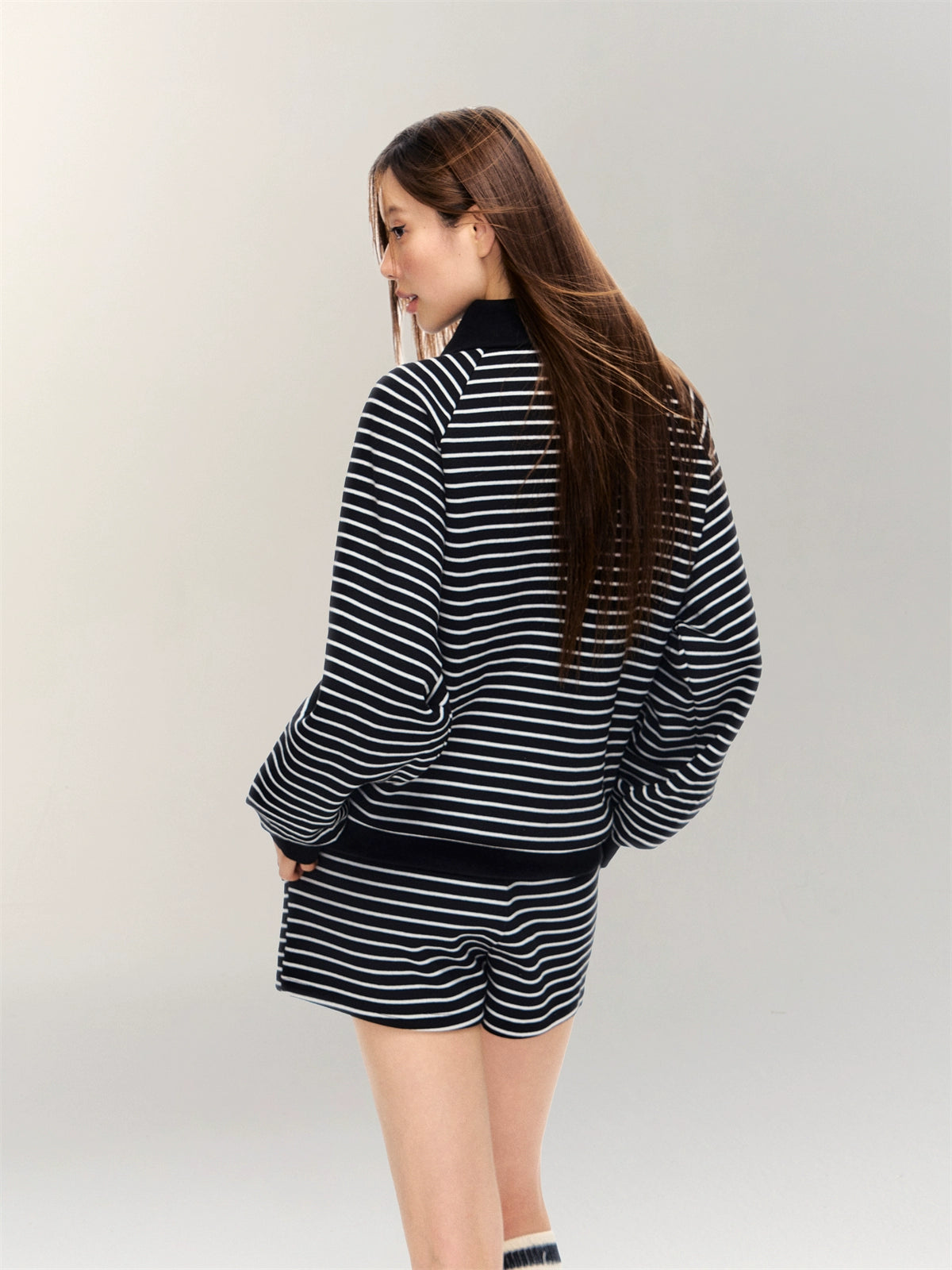 Striped Embroidered Sweatshirt & Shorts Set - CHINASQUAD
