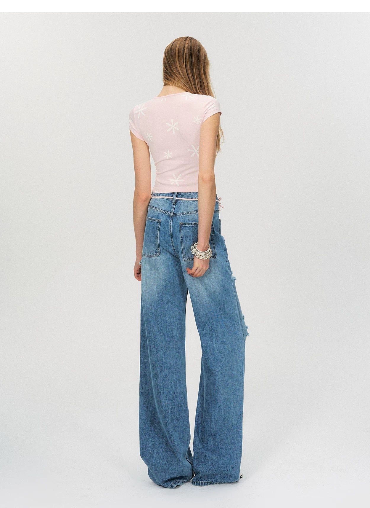 Vintage Contrast Floral Slim-Fit Cropped T-Shirt