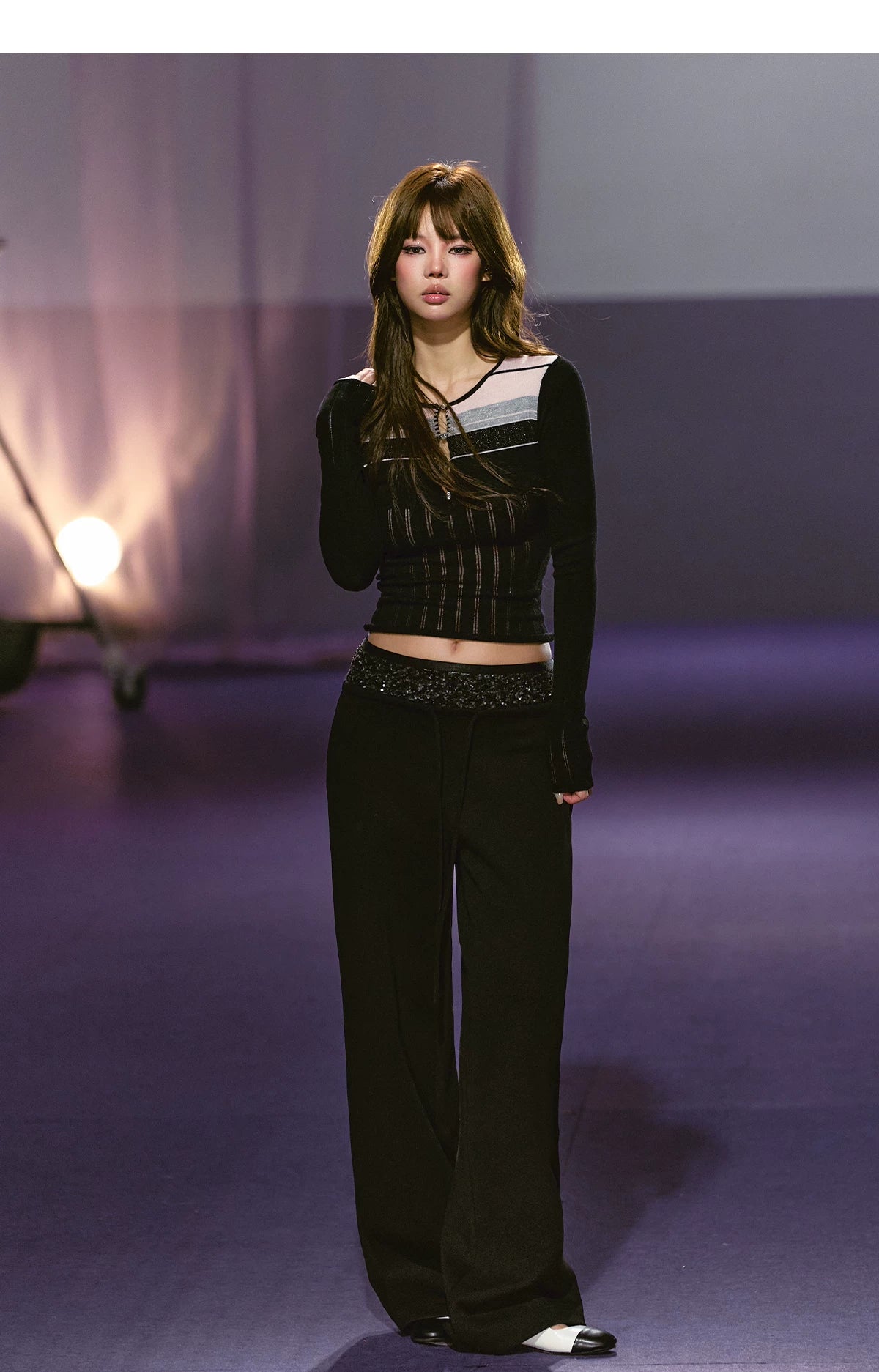 Cut-Out Contrast Knit Fitted Top