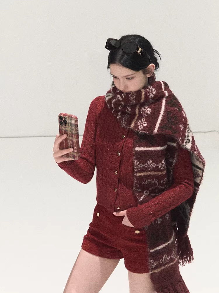 Handcrafted Fair Isle Wool Scarf