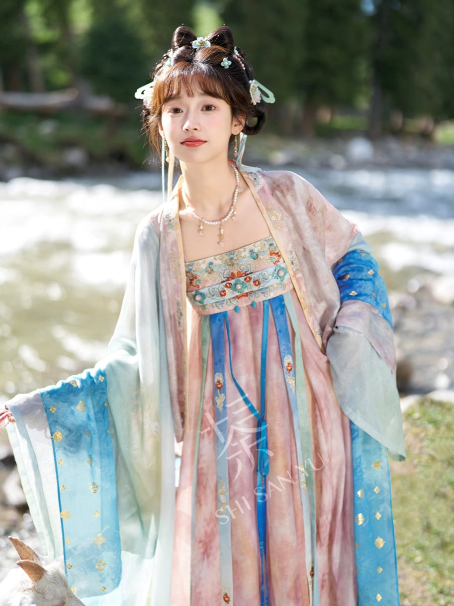 MIST BLOOM TANG DYNASTY HANFU