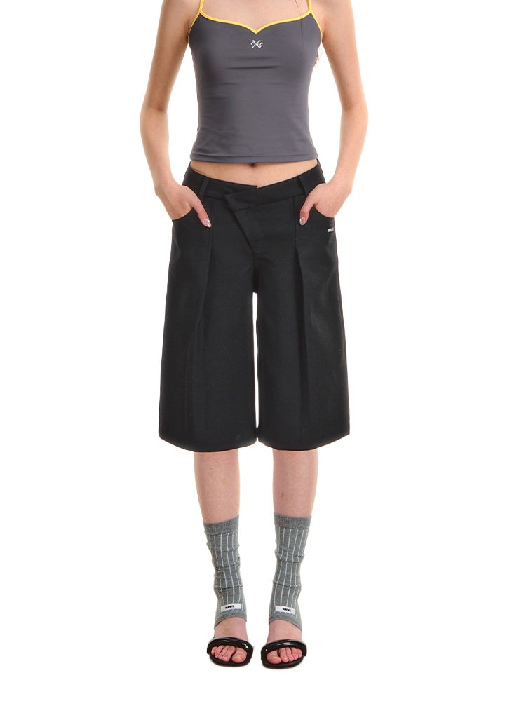 Black Low-Waist Bermuda Shorts - CHINASQUAD