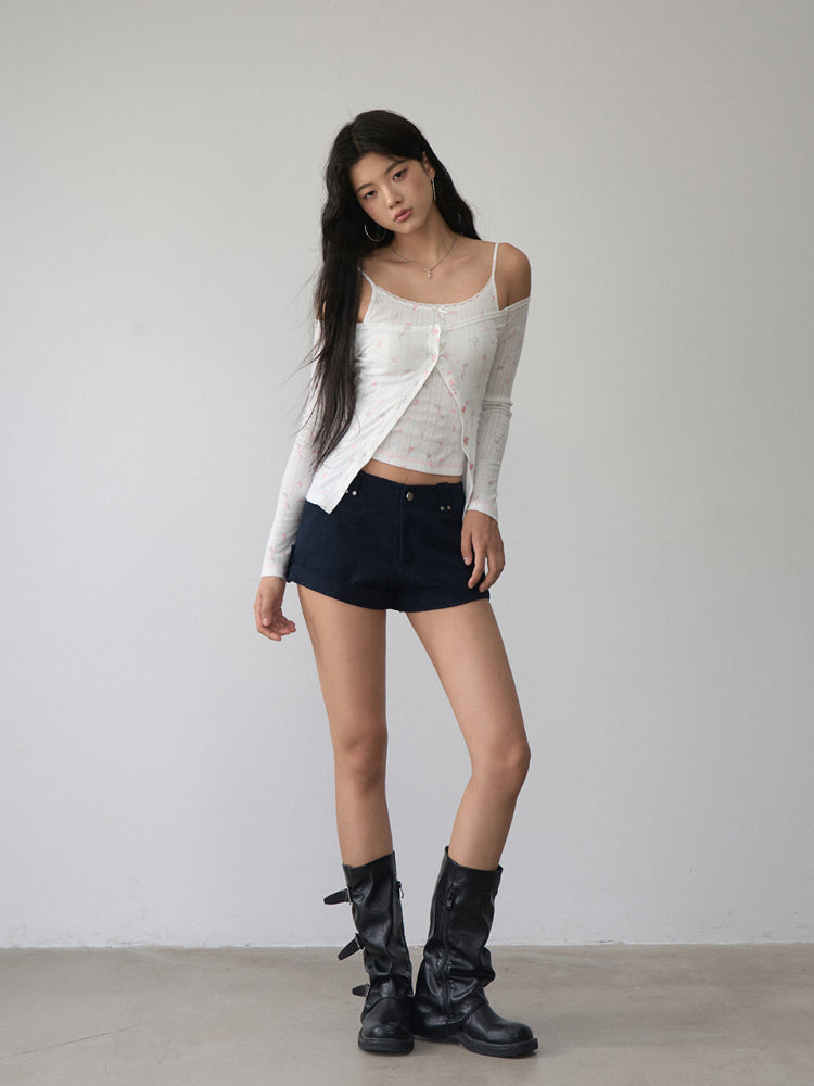 Rivet Cuffed Cargo Shorts