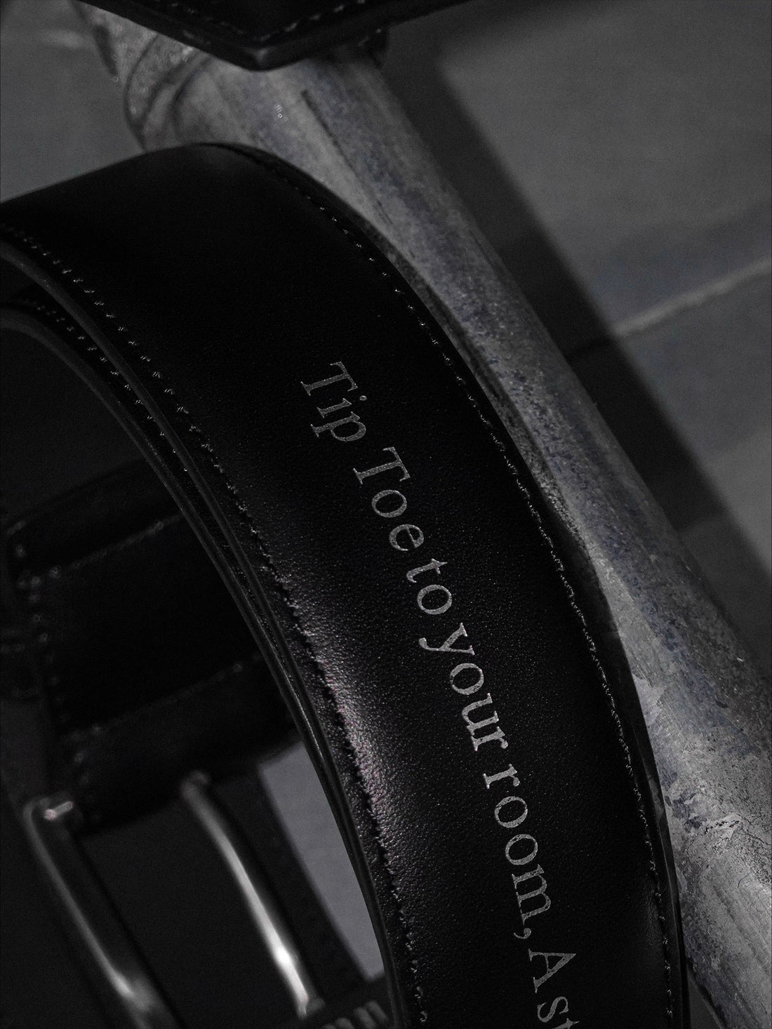 Classic Full-Grain Leather Belt - CHINASQUAD