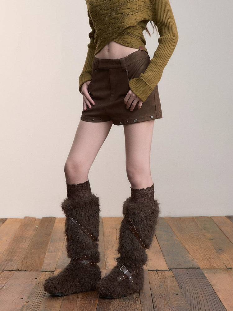 Irregular Rivet Versatile Shorts