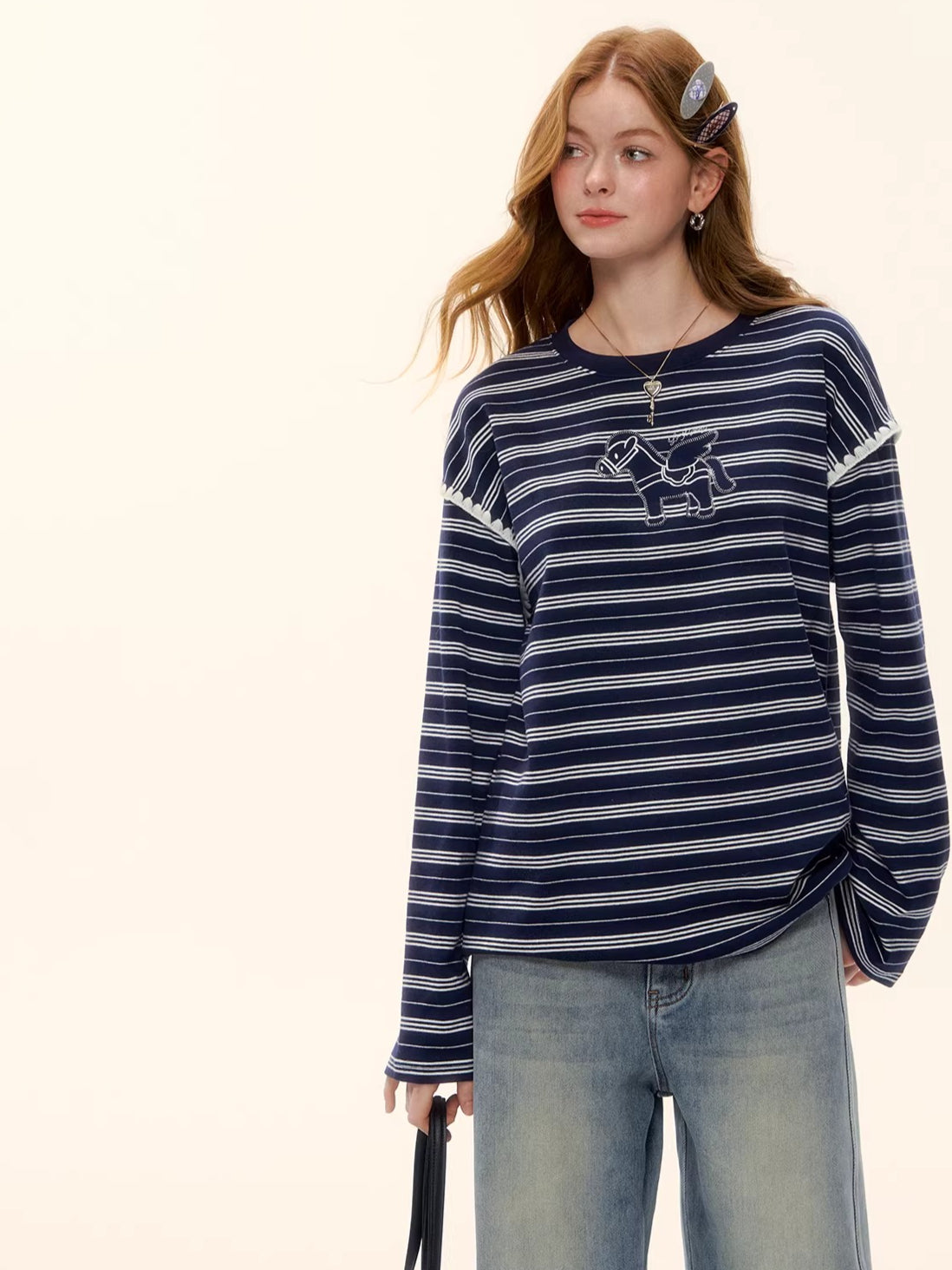 Contrast Stripe Crewneck Long-Sleeve T-Shirt