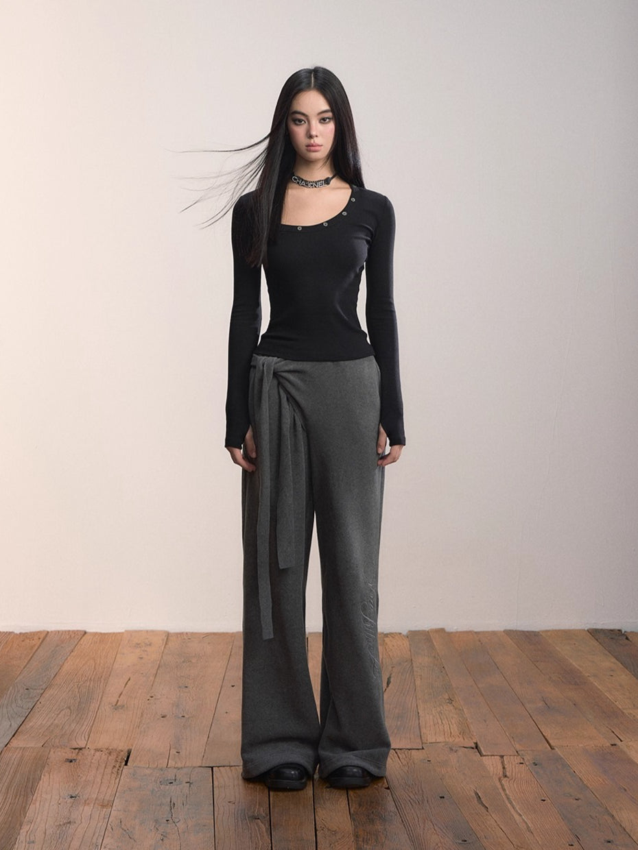 Studded Asymmetric U-Neck Knit T-Shirt