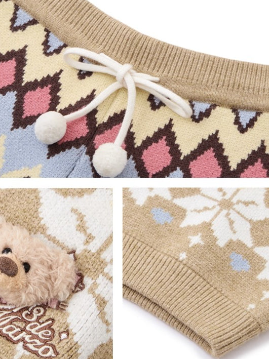 Snowflake Contrast Knit Slim Shorts