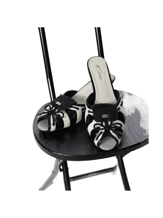Lace Contrast Kitten Heel Sandals