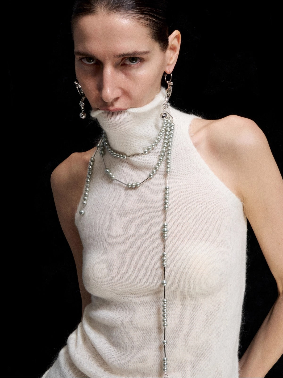 Reshaped Romance Layered Silver Pearl Asymmetric Mermaid Necklace