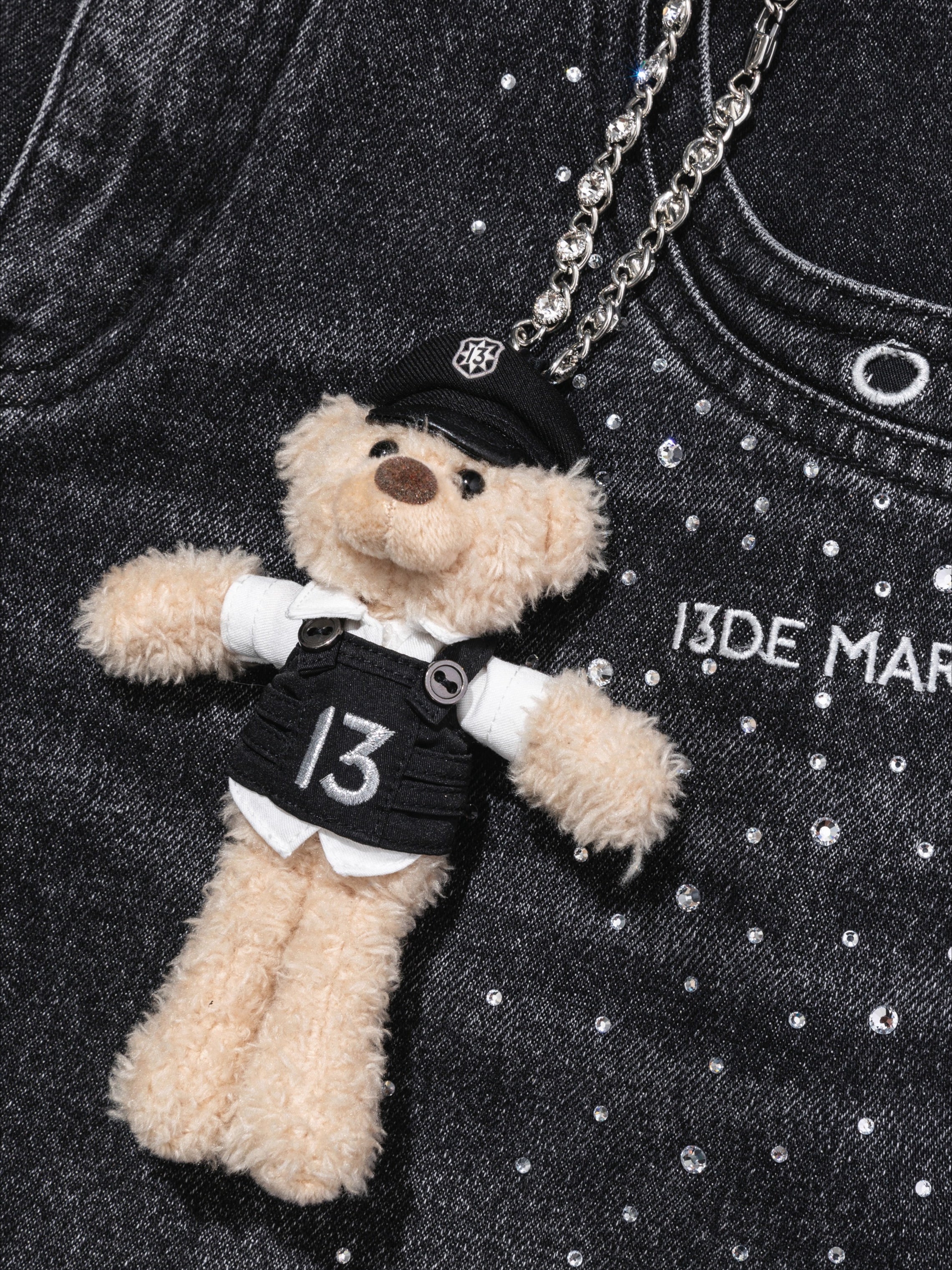 Vintage Curved-Leg Denim Jeans