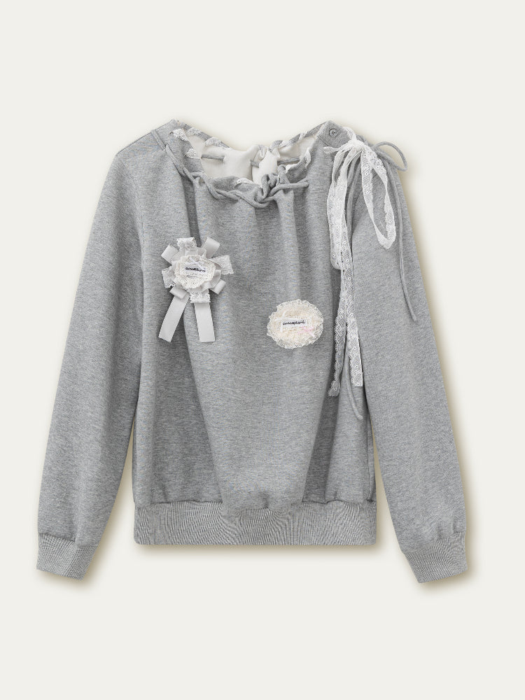 Off The Shoulder Brooch Sweatshirt - CHINASQUAD