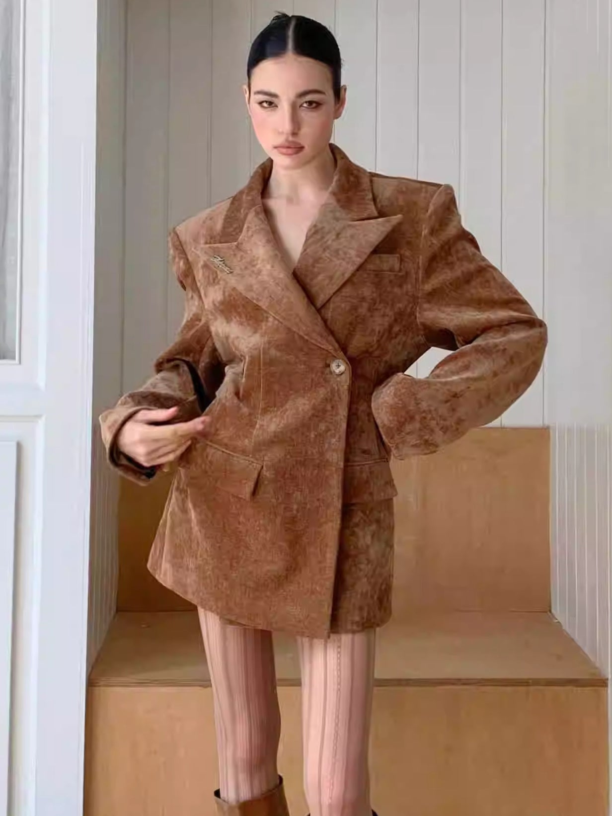 Waist-Cinched Power-Shoulder Blazer