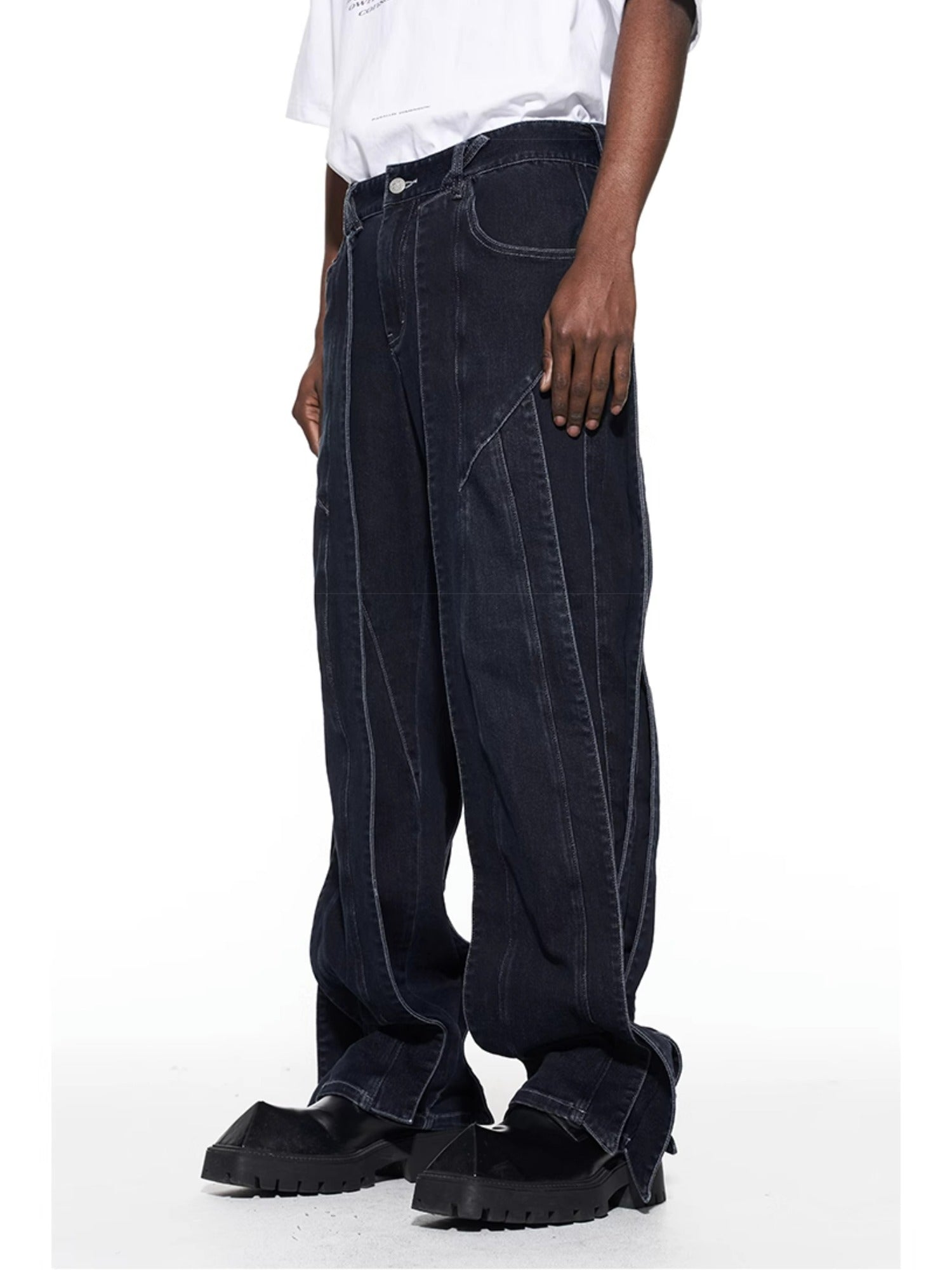 3D Cut Washed Denim Relaxed Jeans - CHINASQUAD