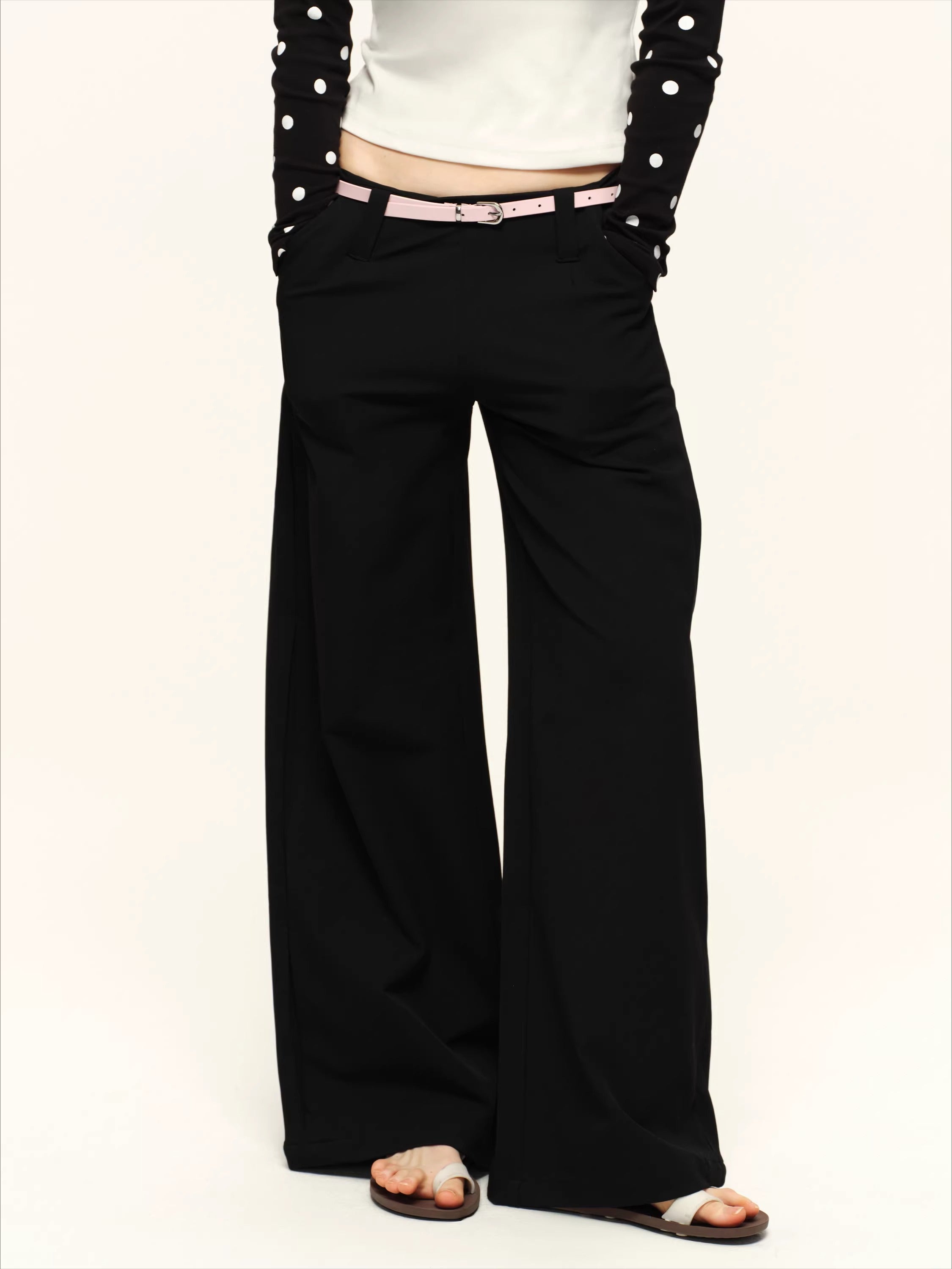 Low-Rise Fluid Tailored Wide-Leg Trousers