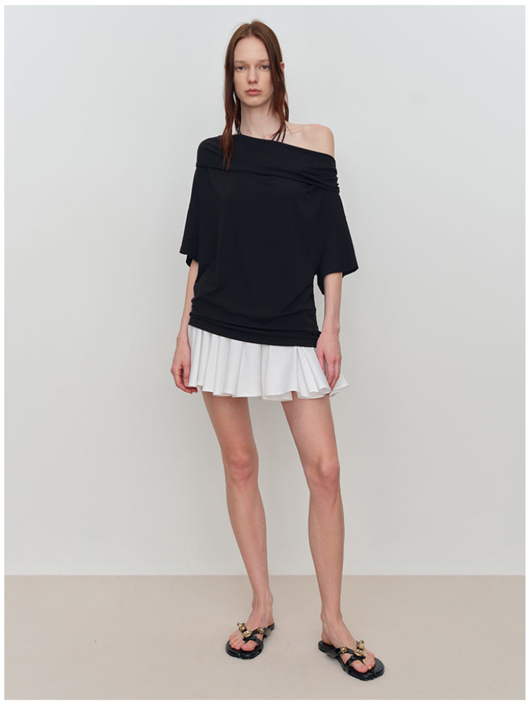 Slant One-Shoulder Swing Neck T-Shirt