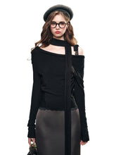 (Final Sale) White & Black Off-Shoulder Lace Knit Crewneck - CHINASQUAD